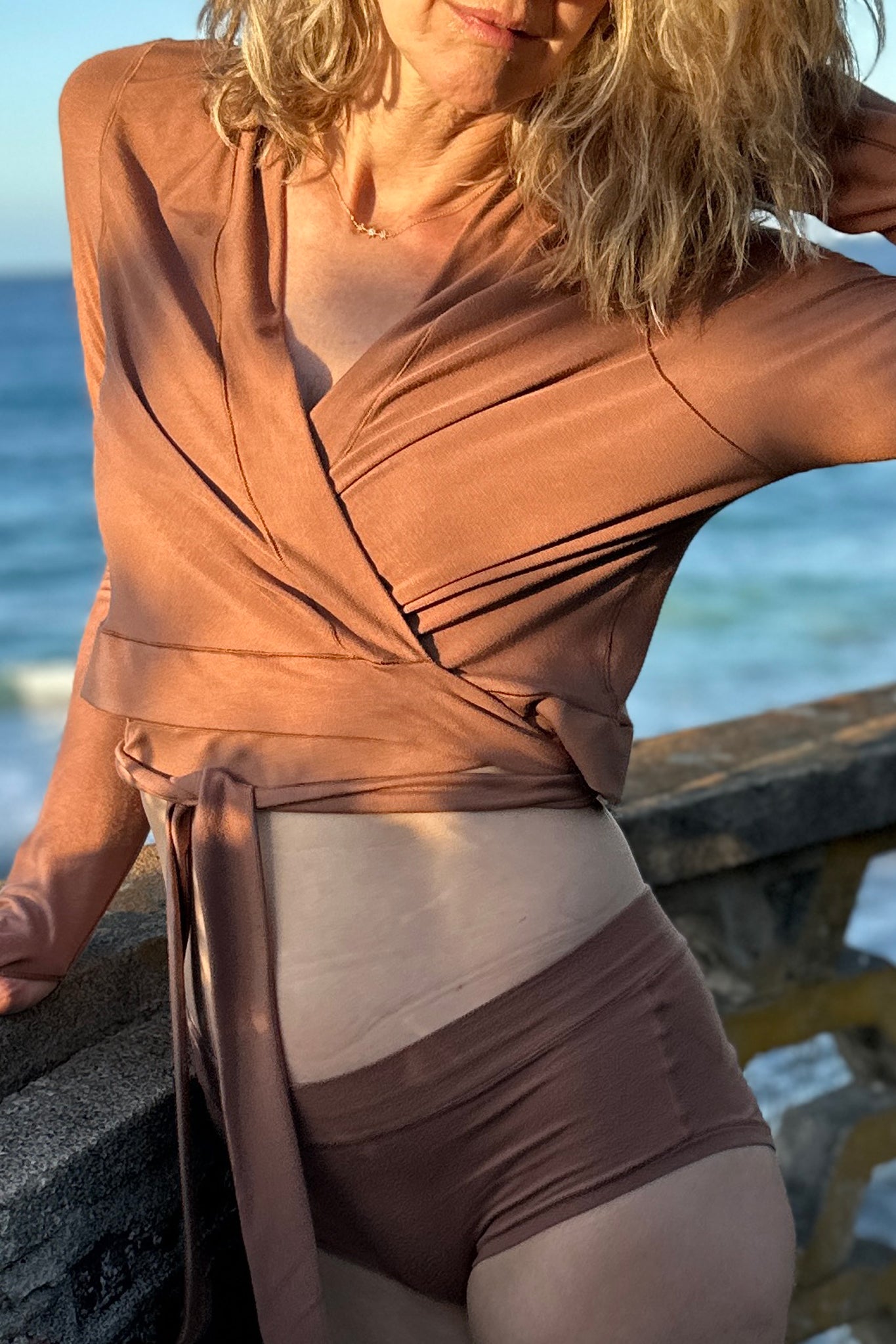 suger® brief in cedar styled with cedar rappa