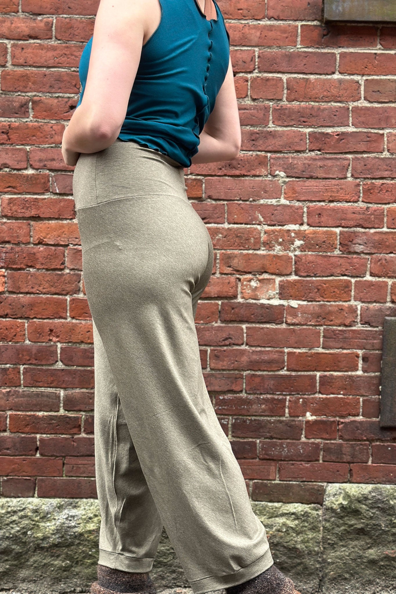 sage bloom with azure honey tank