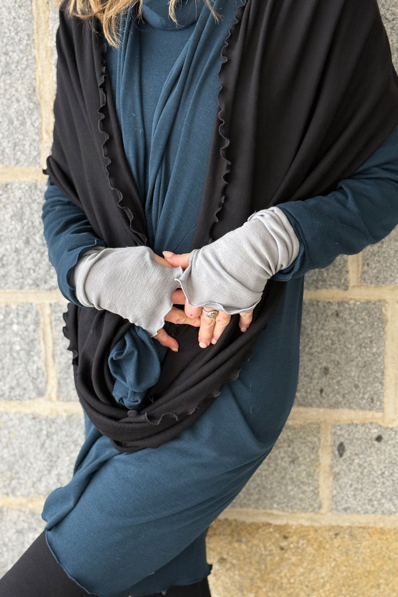 WOOL LOOP infinity scarf shawl