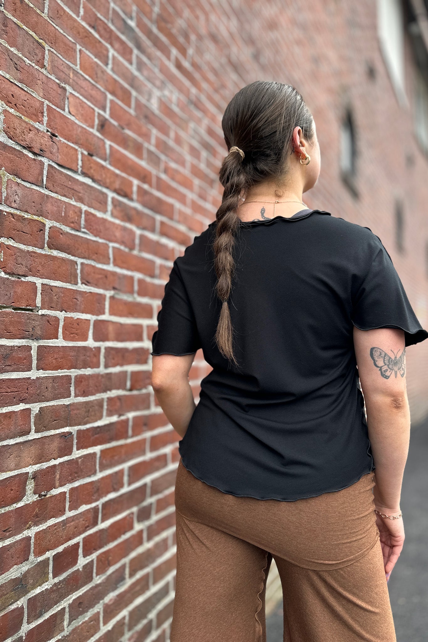 sweet t in black styled with almond swirlsuit