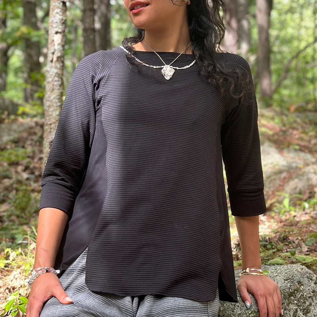 homerun shirt in subtle black and farmer in city stripe/lava