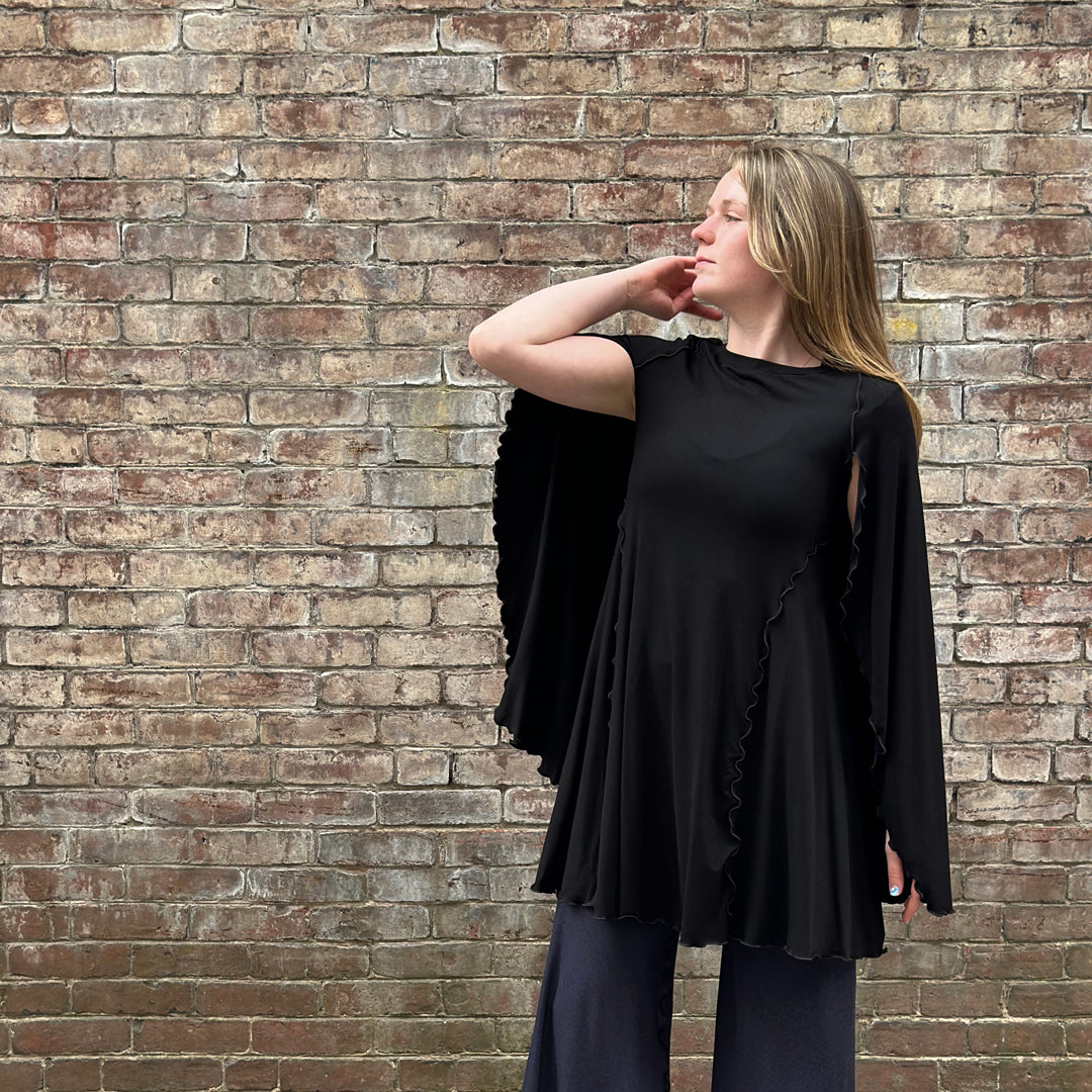 dahlin' dress in black