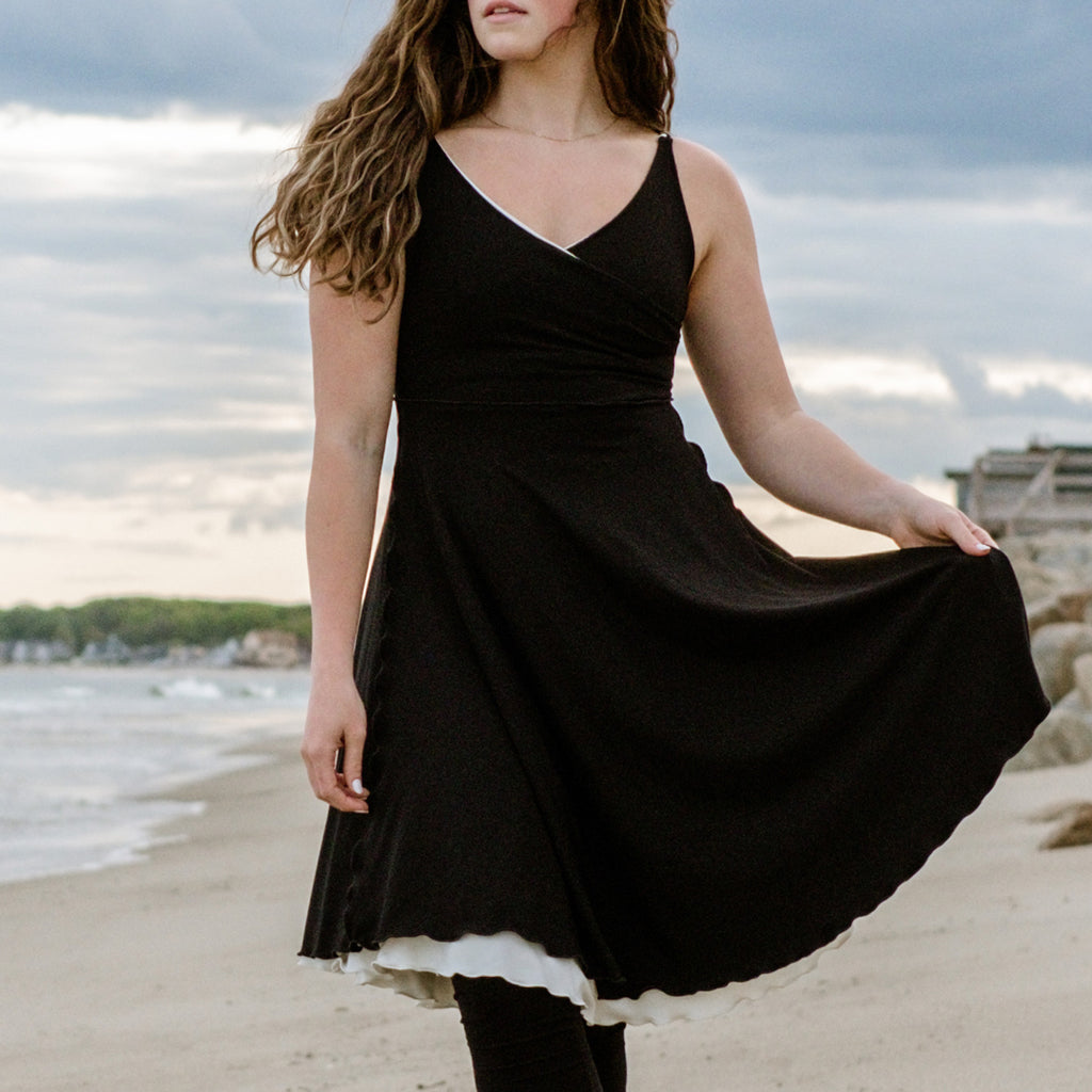 angelrox® dancer reversible dress in black + milk