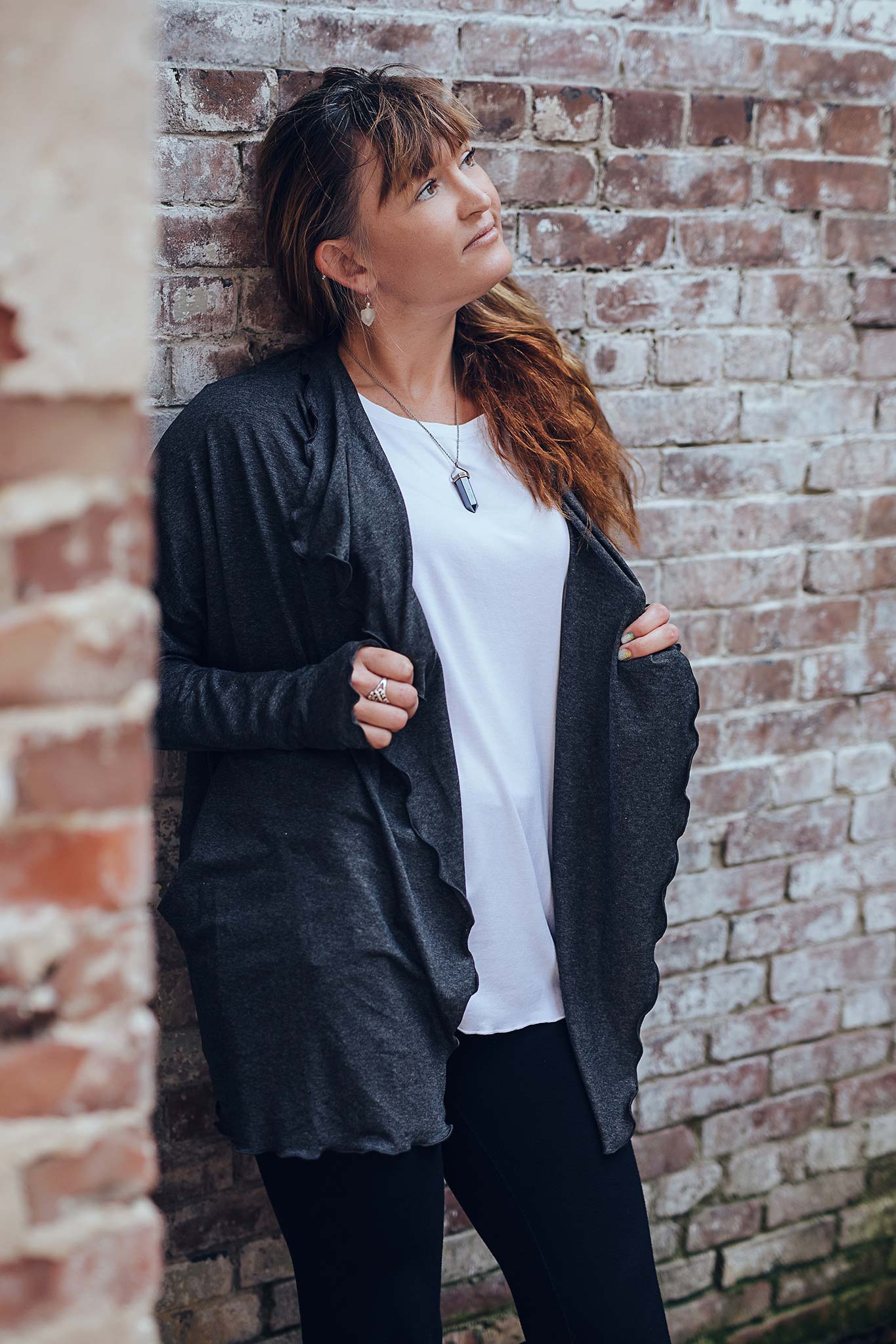 true pearl flowy t in white + river in charcoal