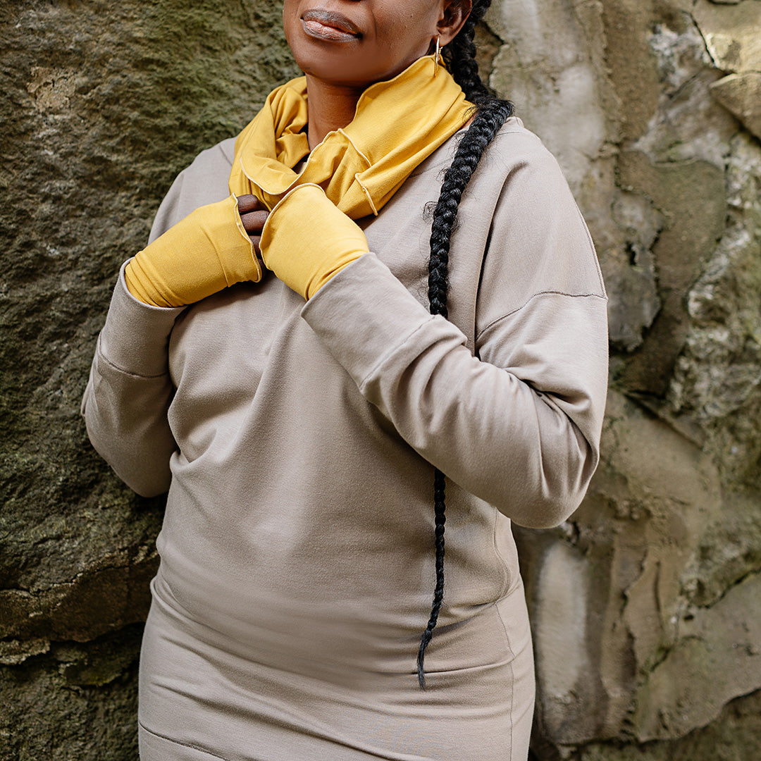 amber opera sleeves paired with amber hourglass at neck and welder top in clay