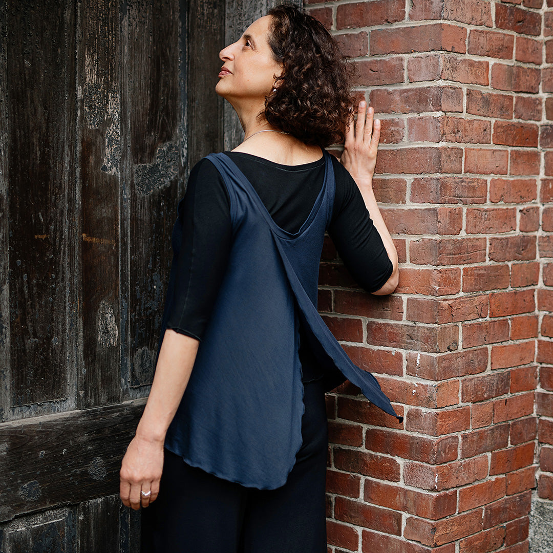 tulip tissue tank in navy + black rose