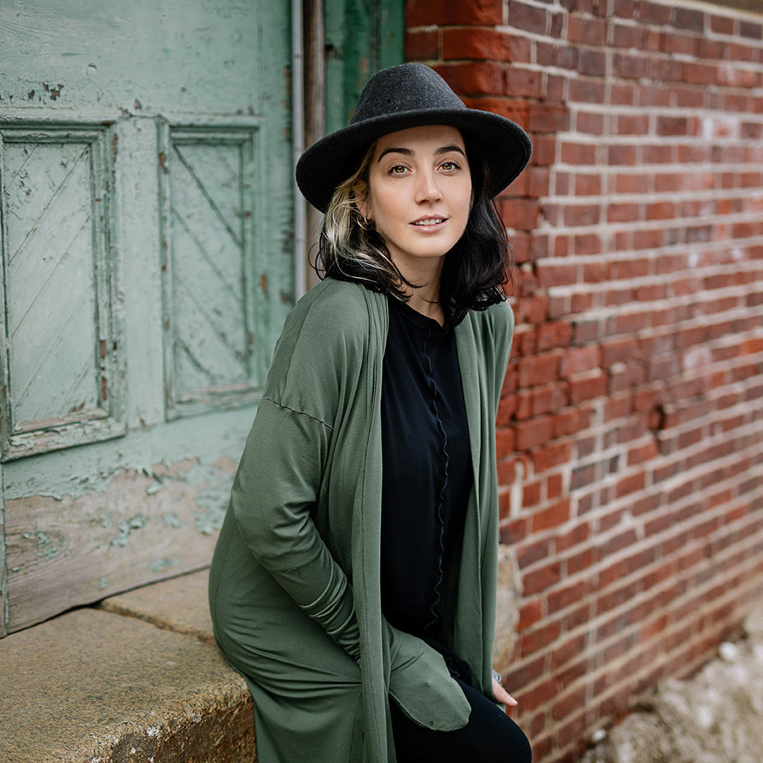 coco blazer in moss with swing top in black