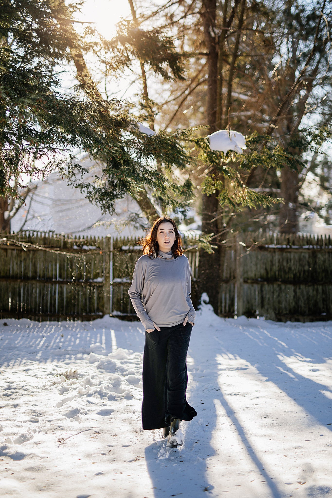 harlow elegant convertible wide leg pant in black with pop top in moon