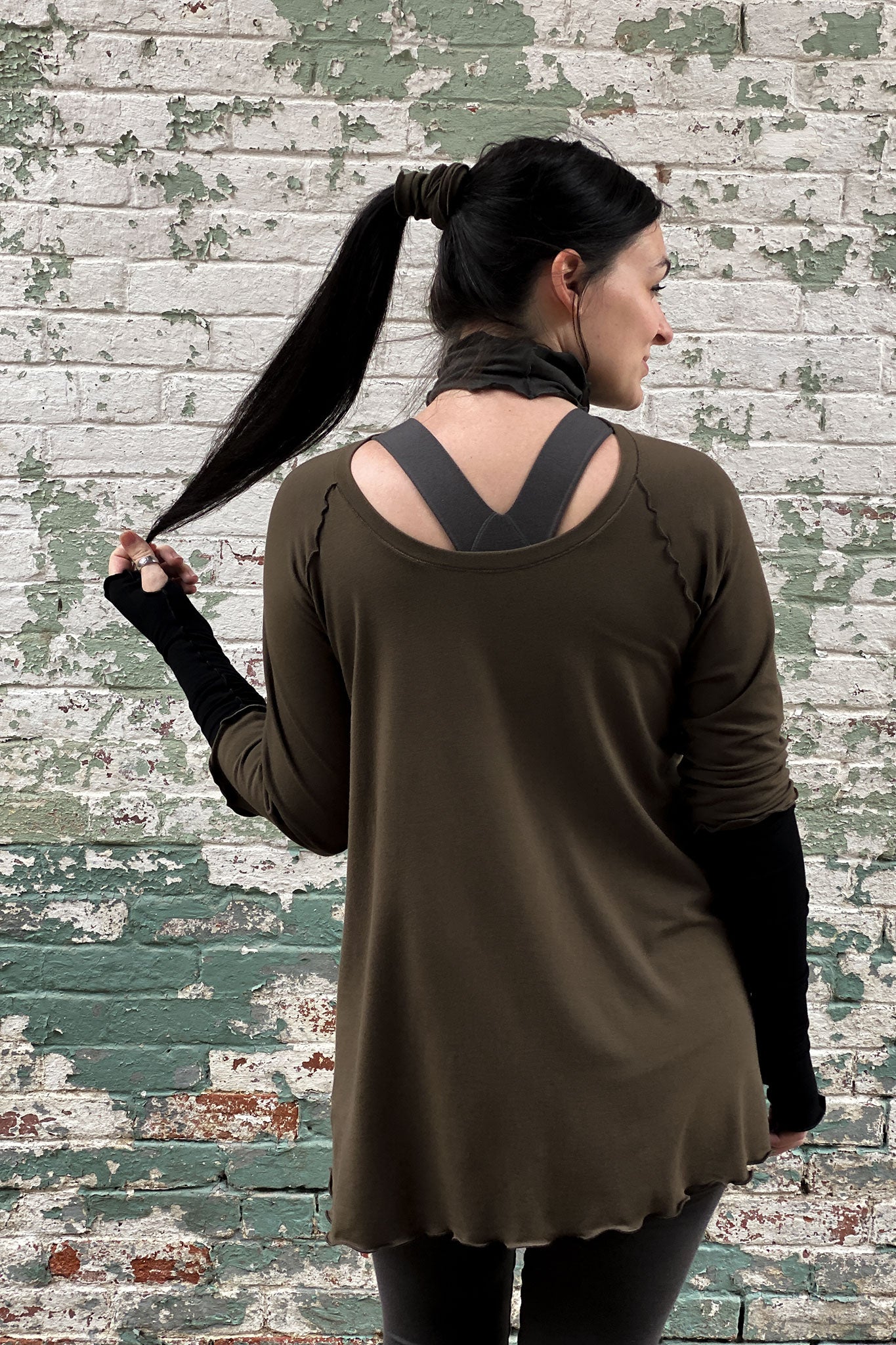 angelrox swing top in olive