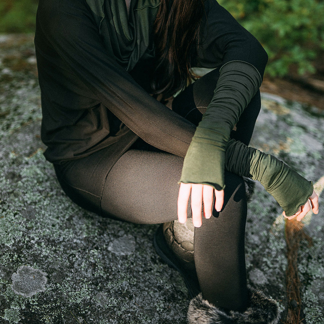 climber legging in black with black pop top, fir opera sleeves, and fir loop