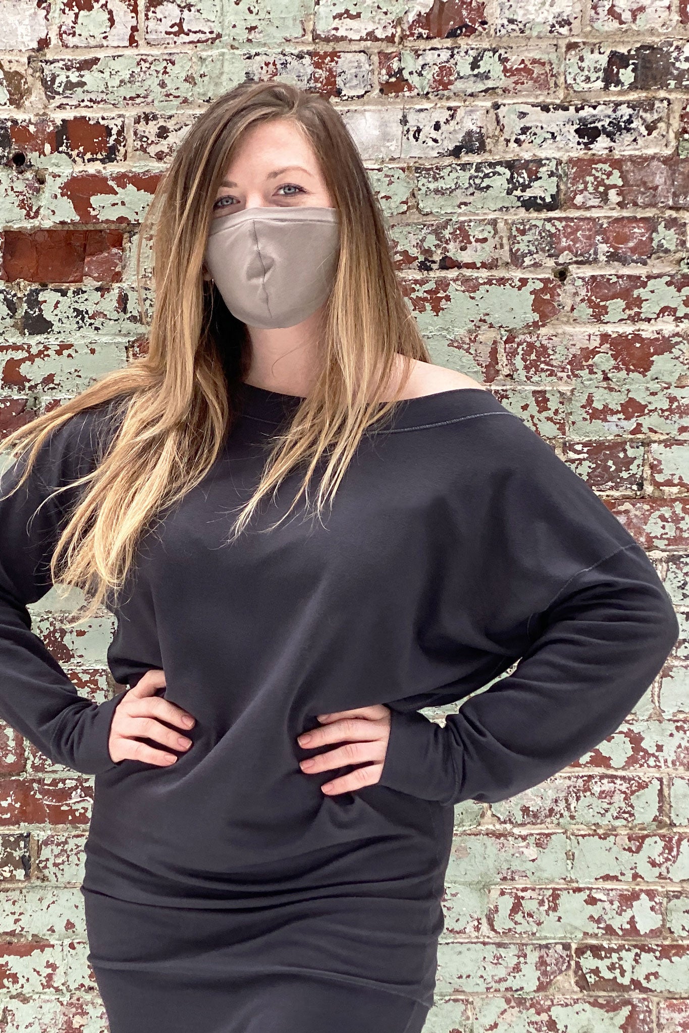 carbon terry welder + clay whisper mask