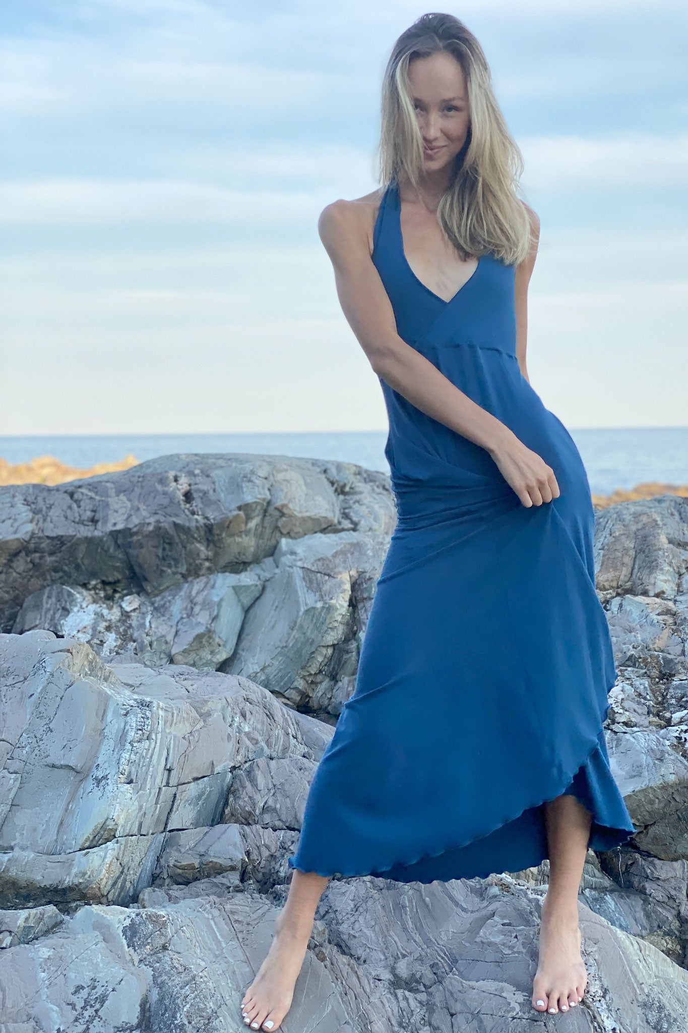 harmony vneck halter dress in lake
