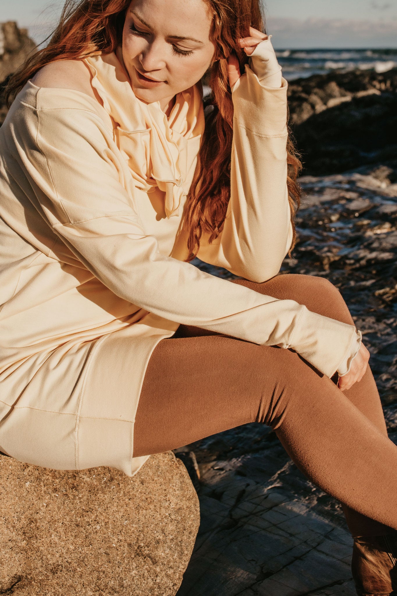 welder pullover in butter + cedar base legging