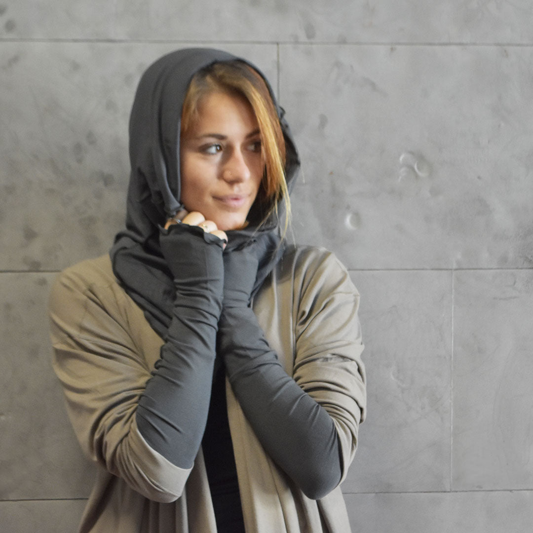 angelrox essentials opera sleeves and hourglass hooded cowl in iron