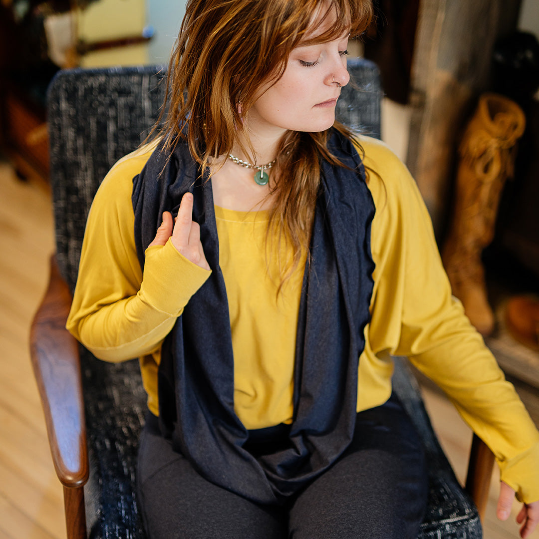 loop infinity scarf in midnight with amber pop top