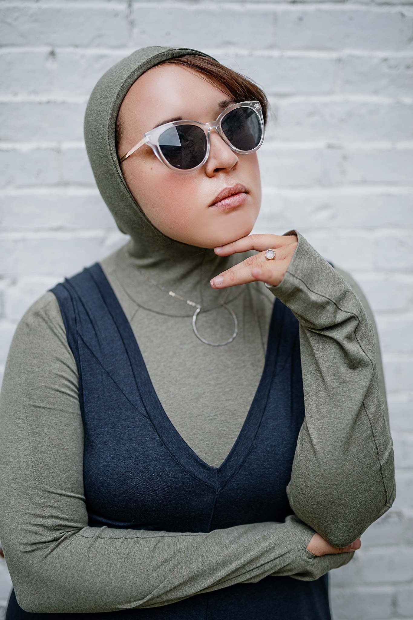 sage scuba hooded tshirt layered under midnight heather farmer