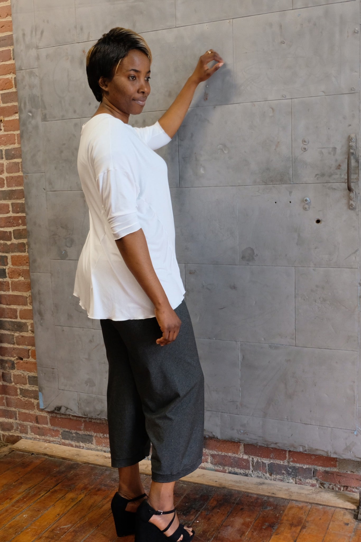 bloom pant in charcoal