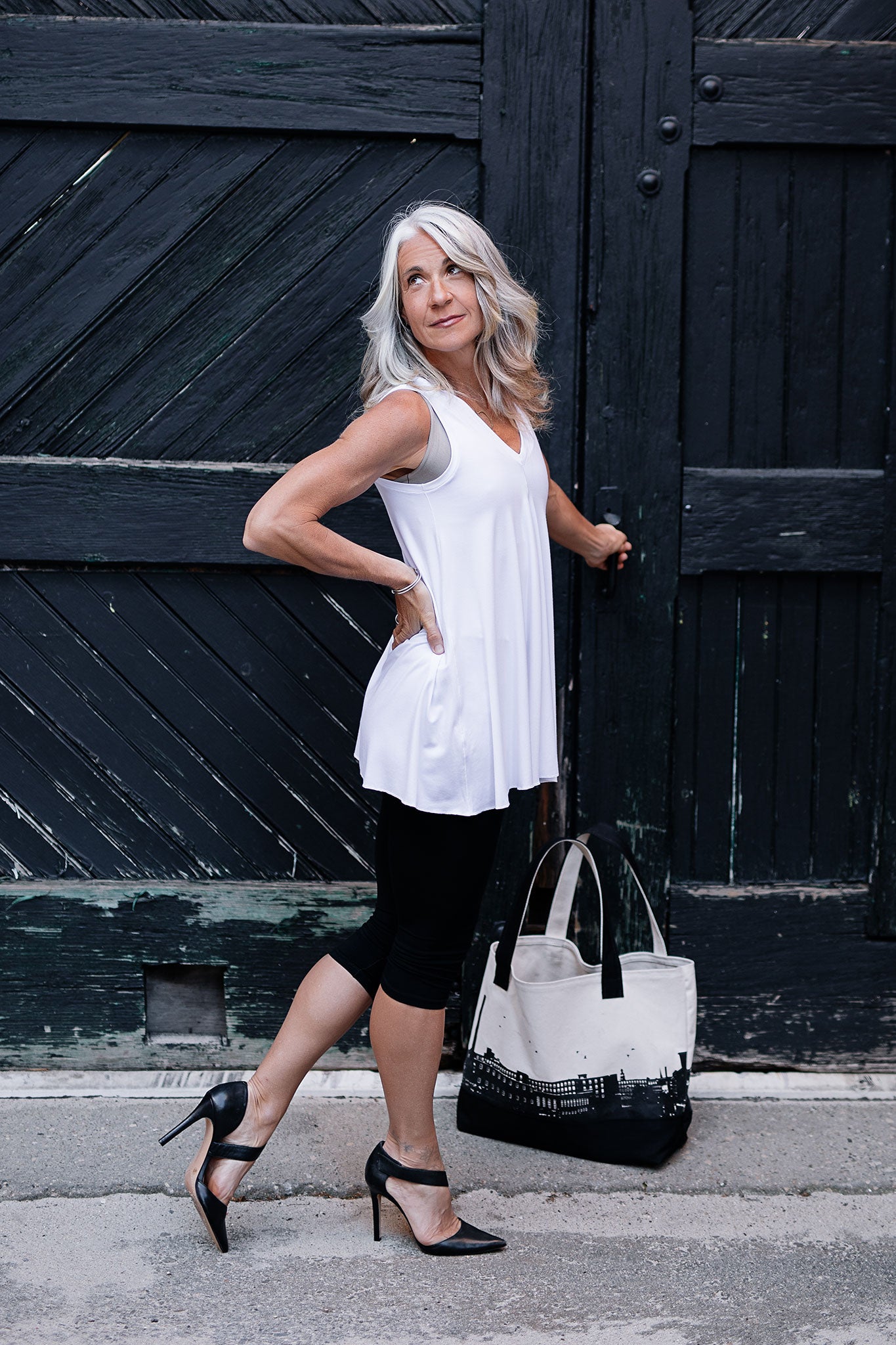 daisy tunic tank in white