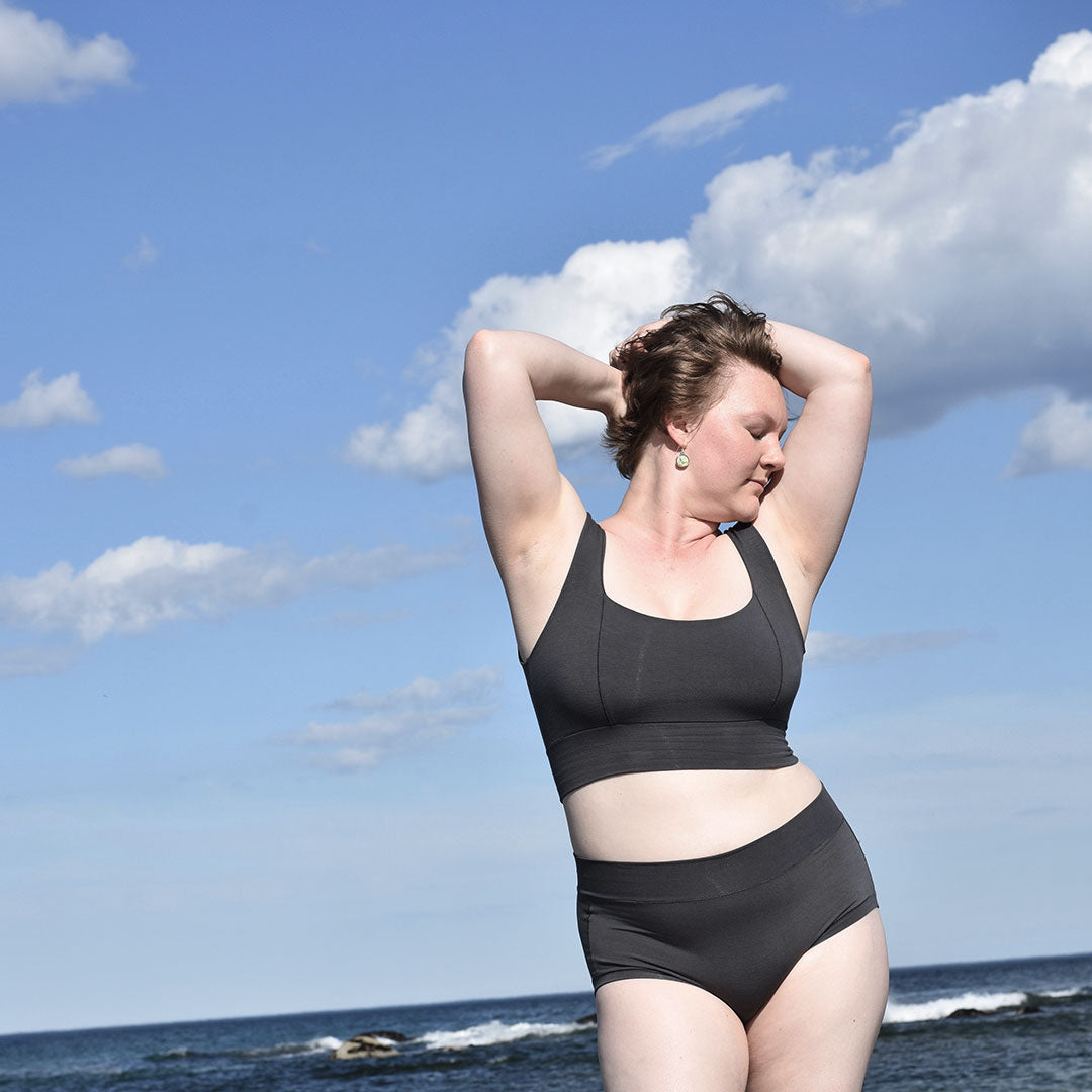 brief in ore + full support bra