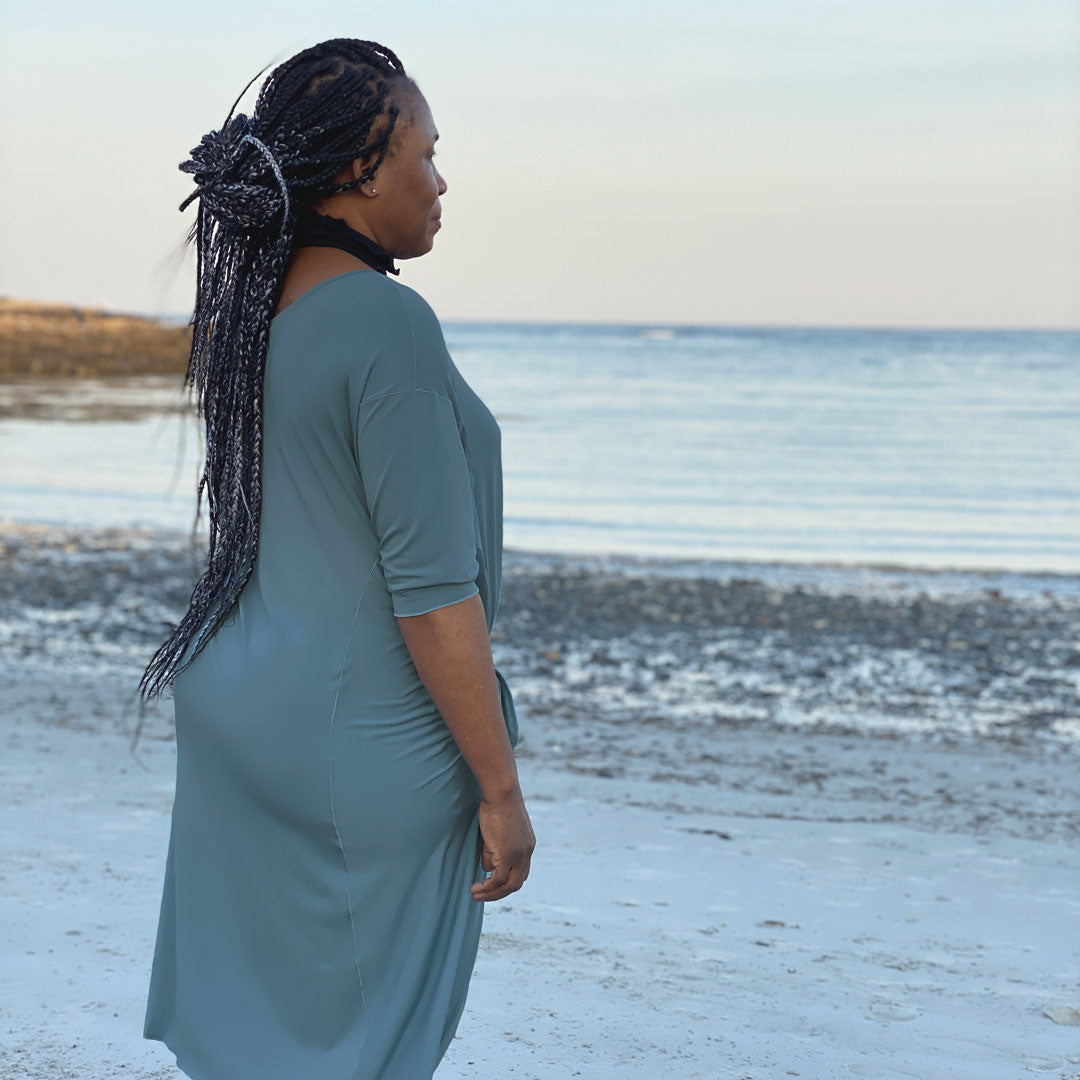 tissue ocean tide dress + the ocean = perfect