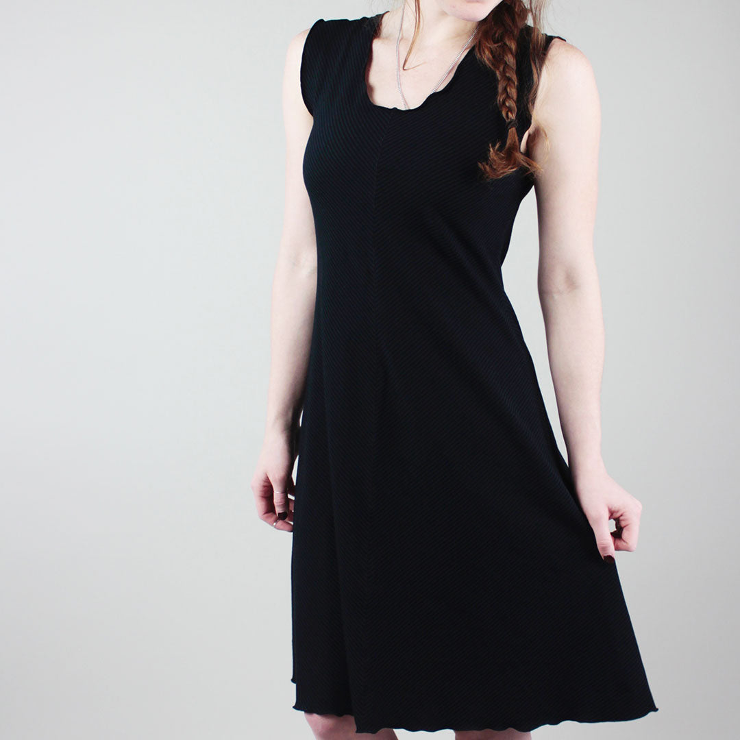flare vneck dress in subtle black