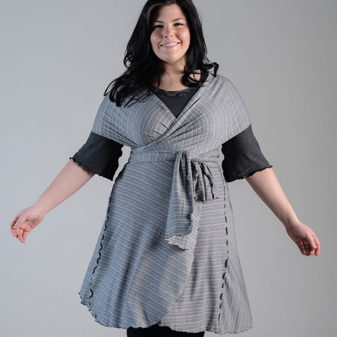 the wrap in h stripe