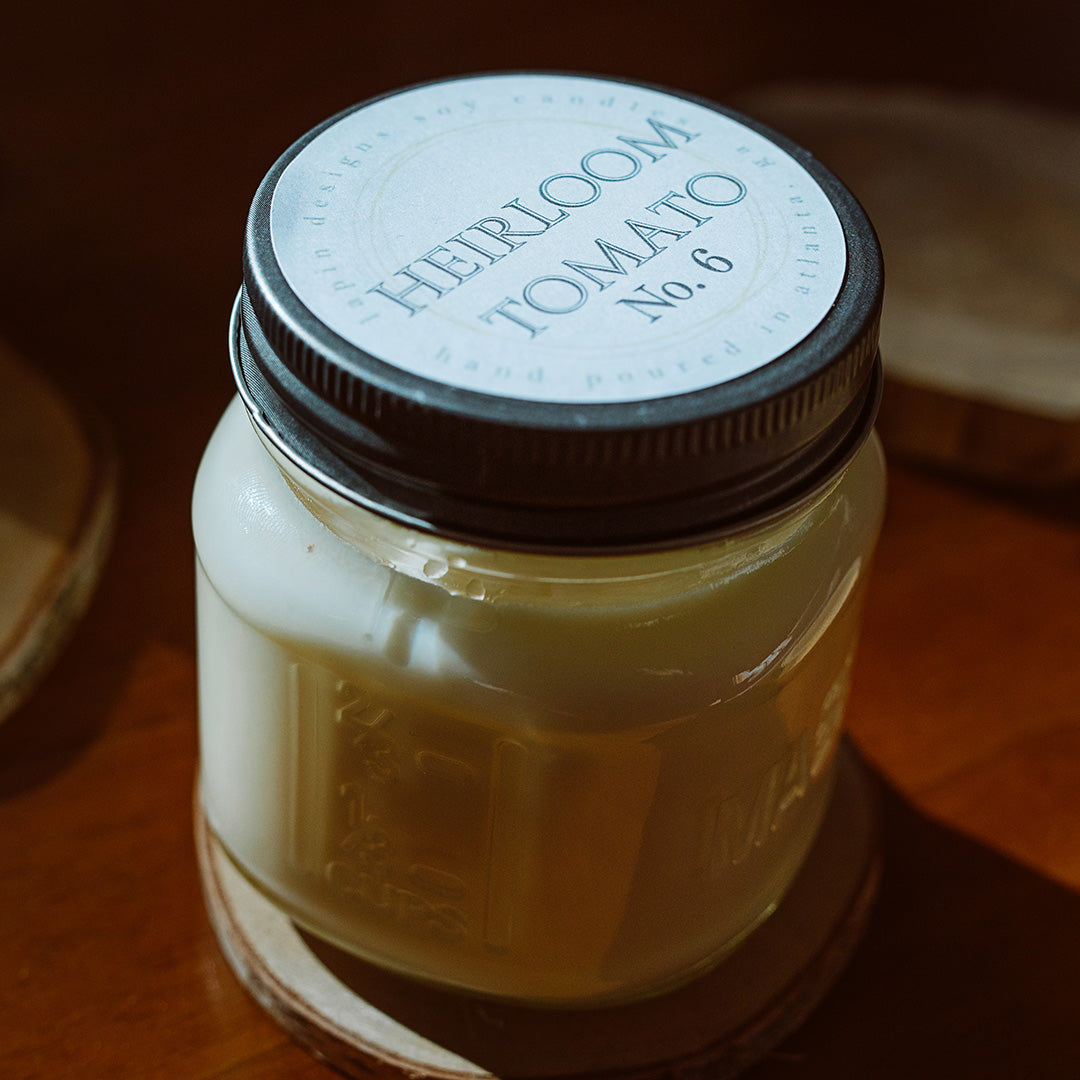 lapin soy candle in heirloom tomato