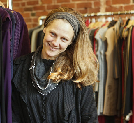 designer revives a textile tradition – making clothes along saco river
