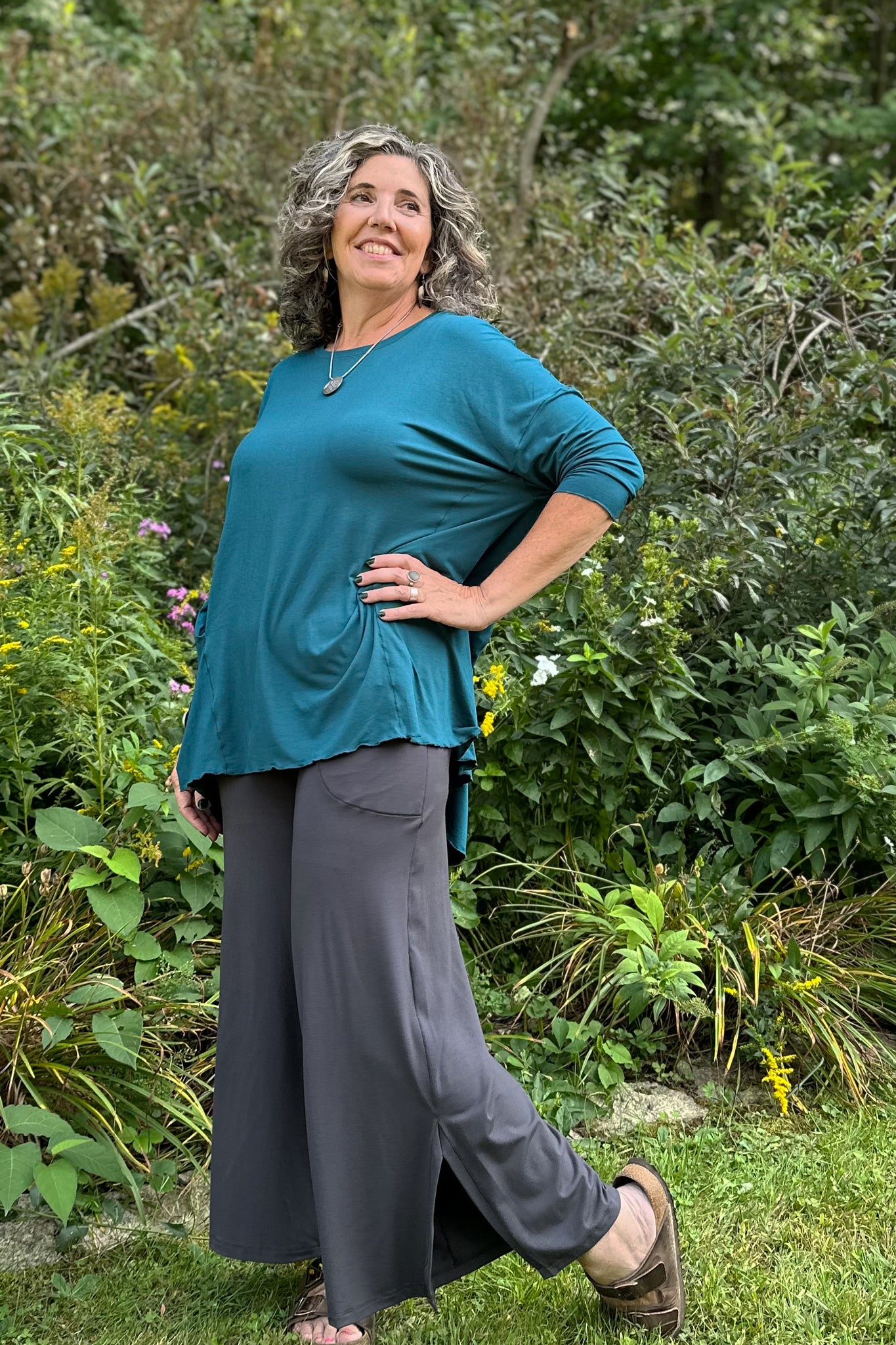 true pearl flowy t in tissue cove