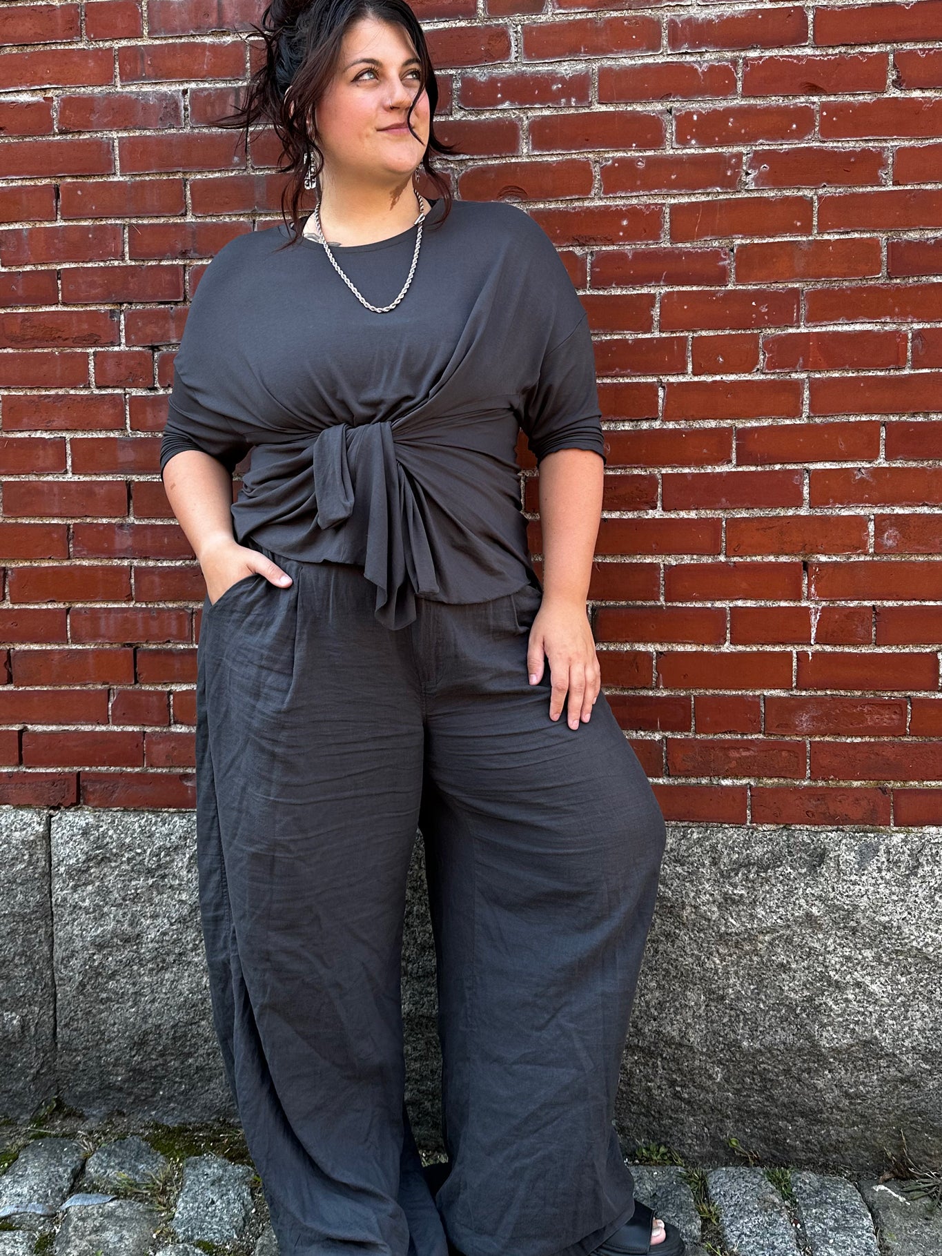 true pearl flowy t in tissue dusk