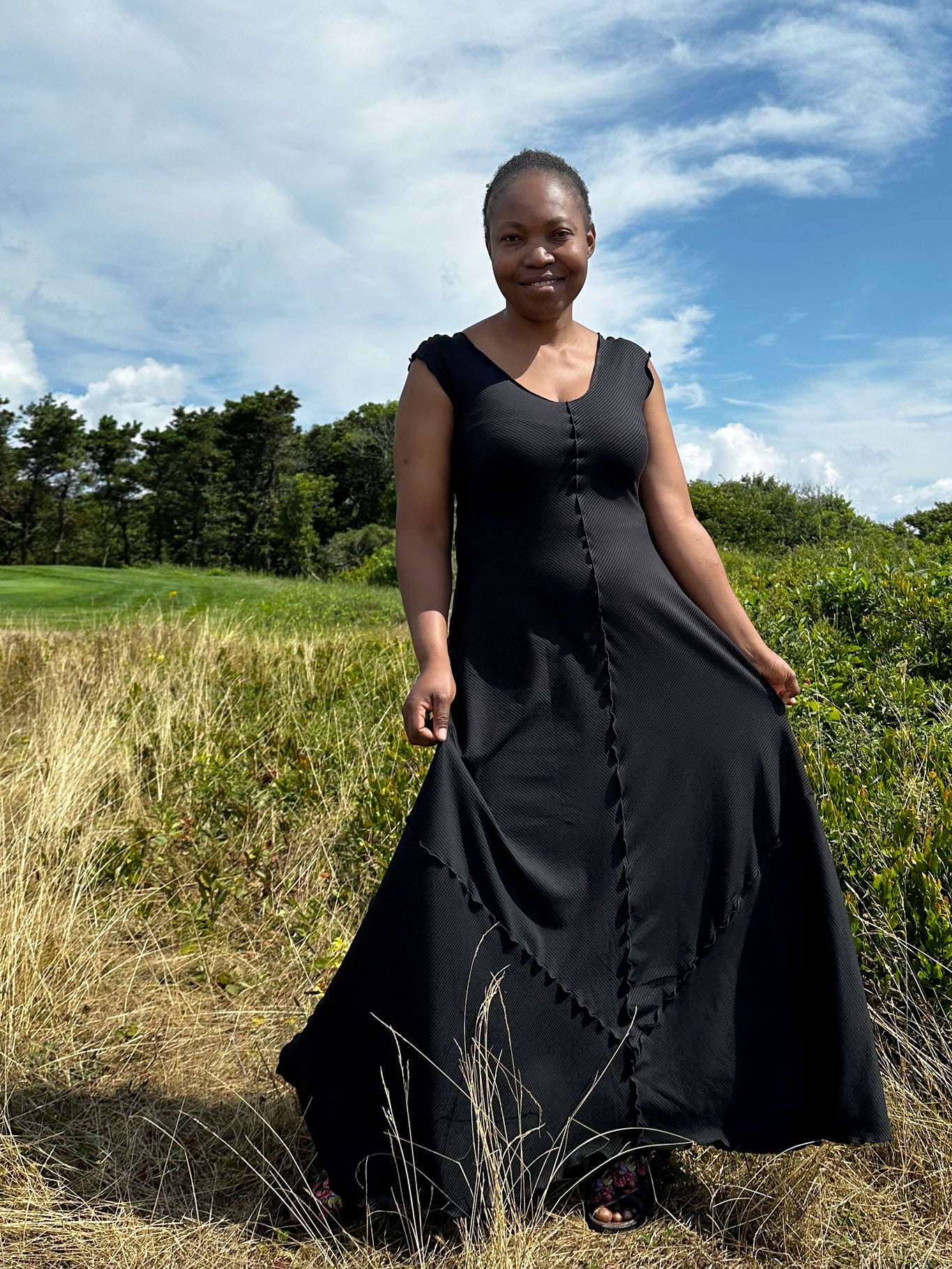 gleam bias vneck gown in subtle black