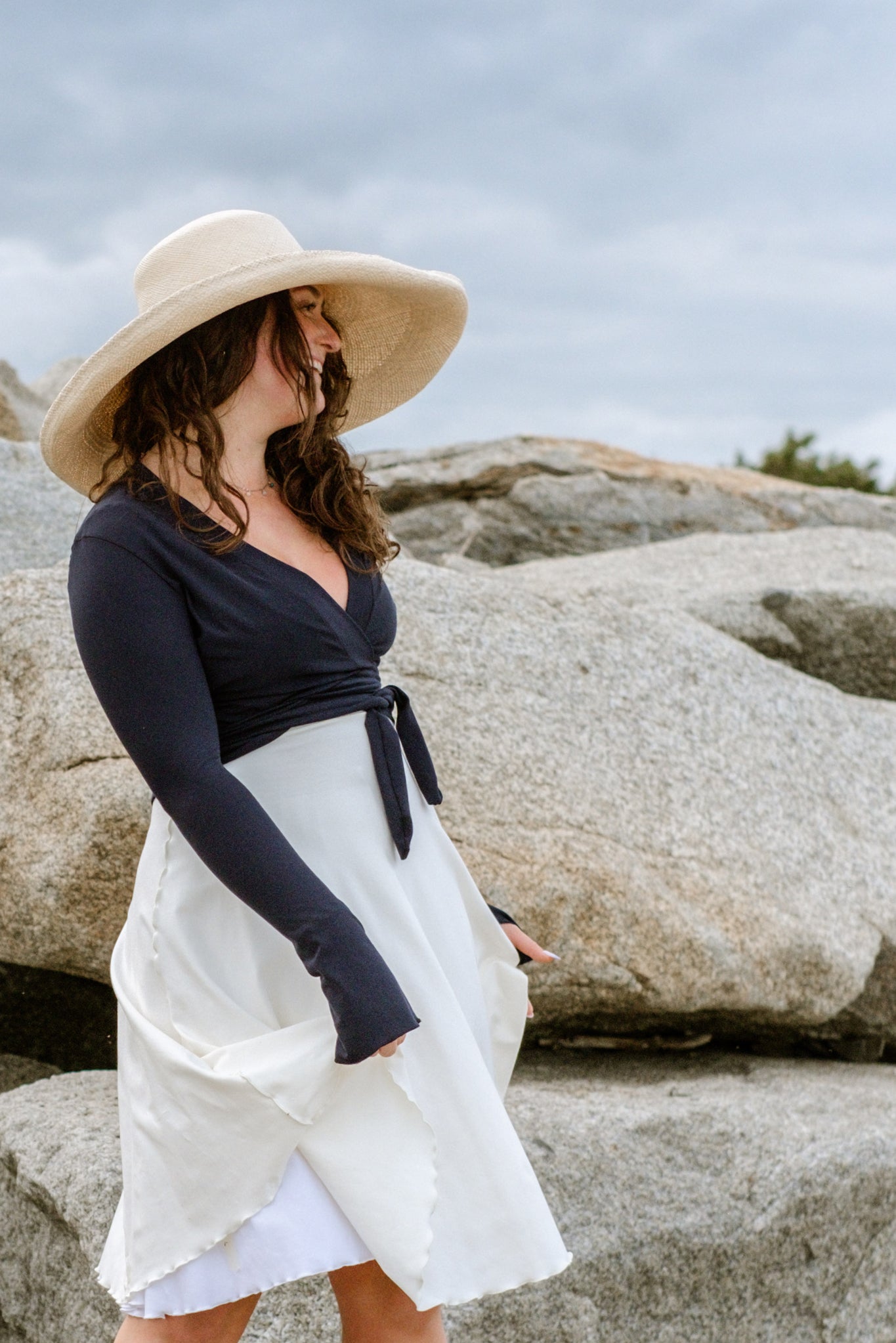 suger® rappa jacket in navy styled with white + milk dancer