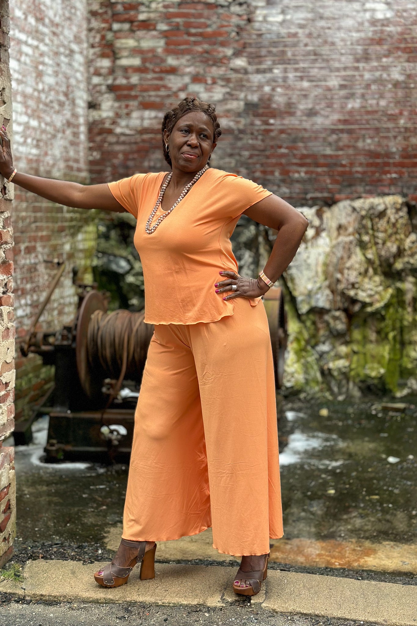 palazzo + sola t in tissue peach