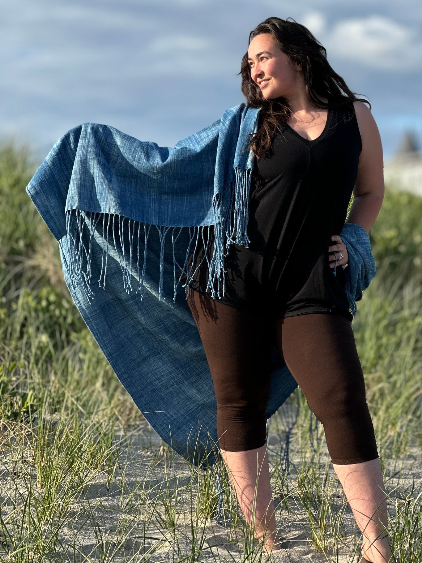 suger® sprout in black with peat capri layered beneath + sun blessed beach throw  