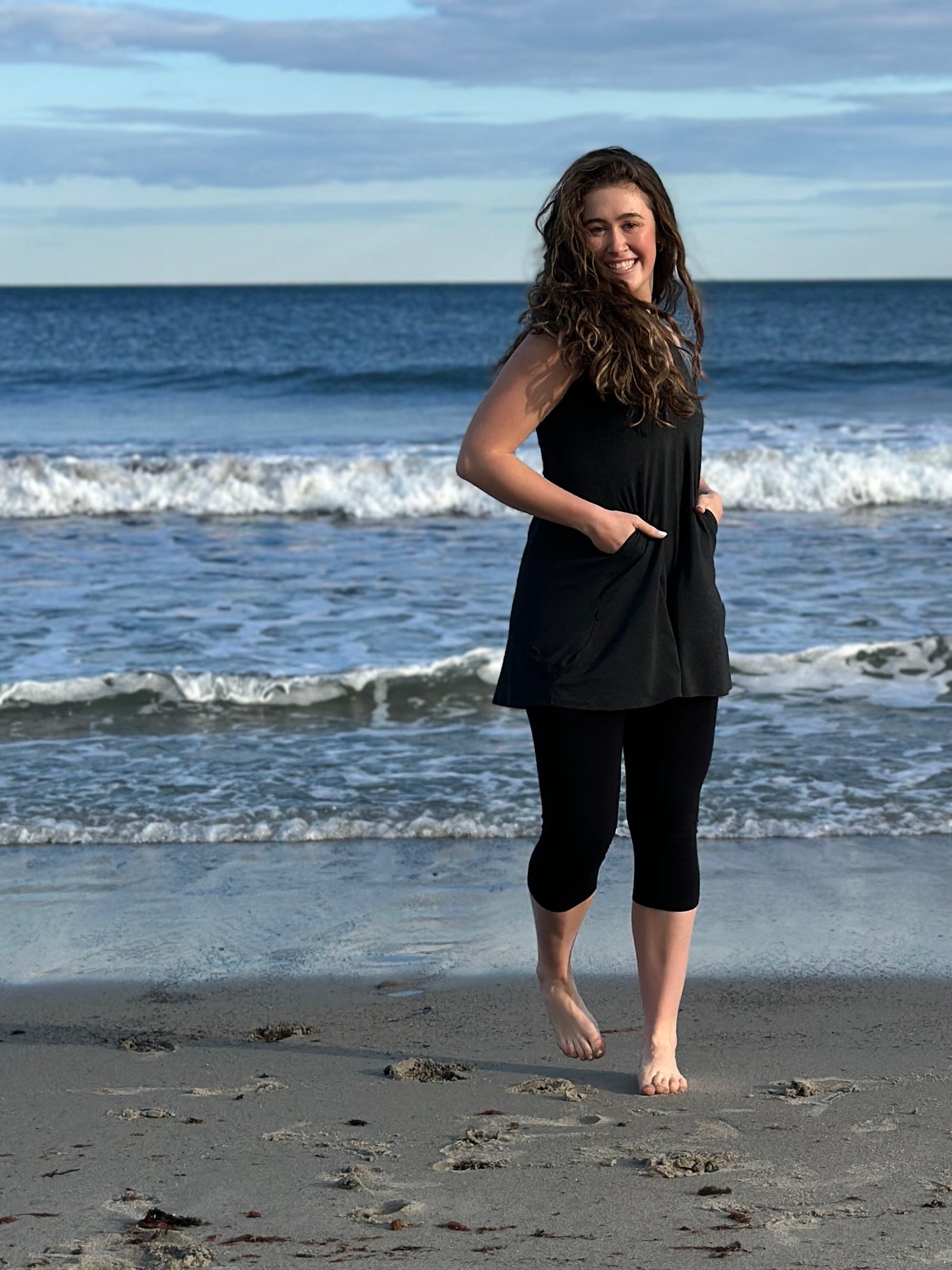 suger® sprout in lava with black capri layered under