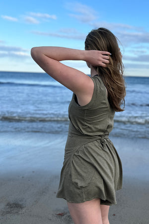 suger® sprout in sage with pockets pulled out and tied in back 