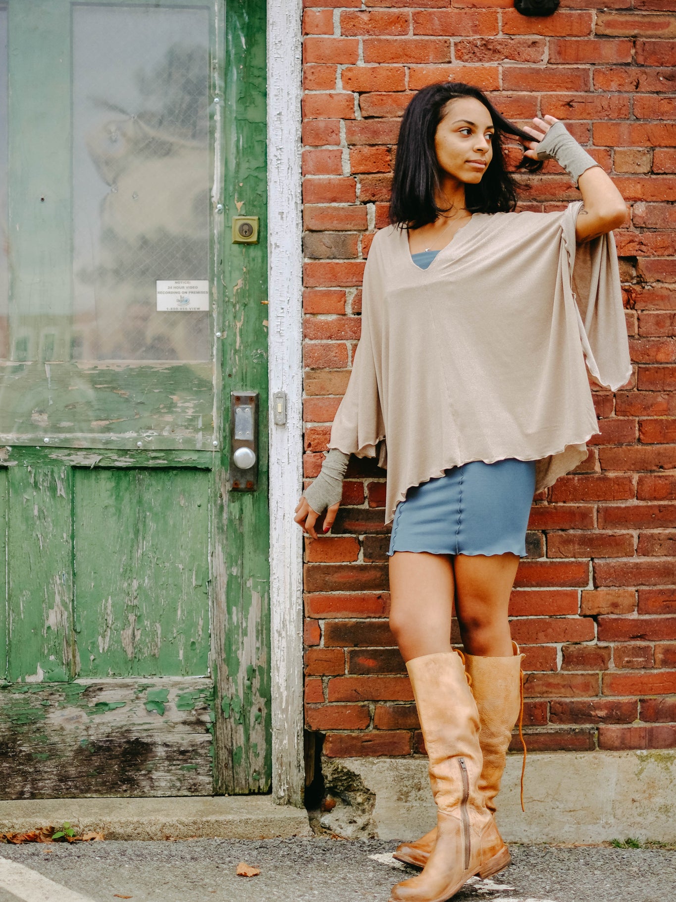 champagne shimmer lil fox with gold shimmer aria sleeves and ocean pencil skirt styled as dress