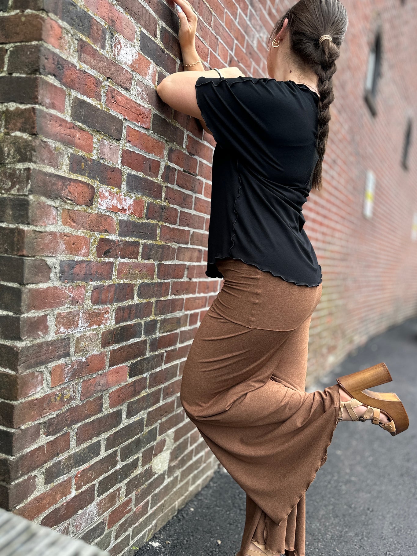 suger® swirlsuit in almond + black sweet t