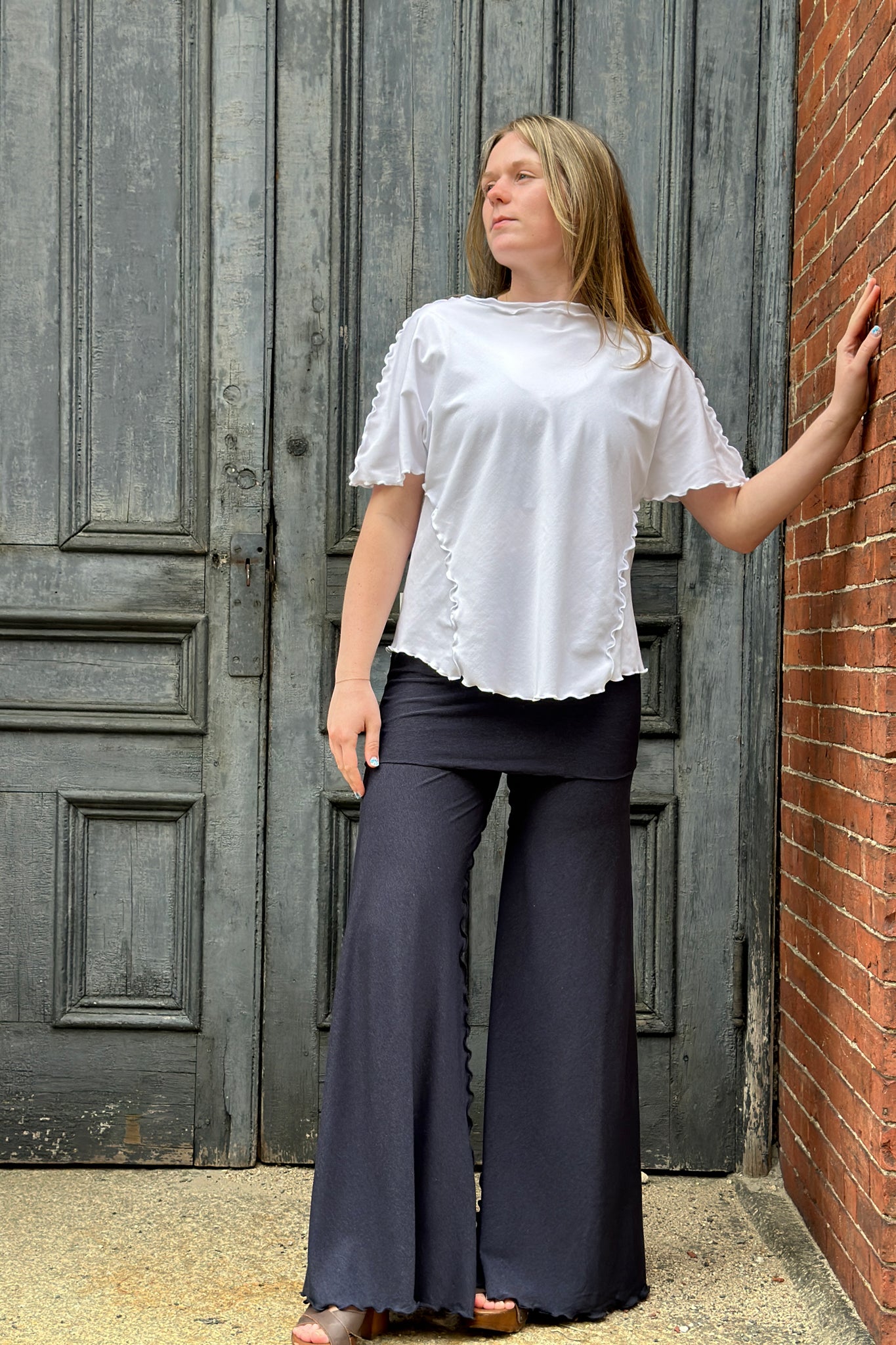 angelrox® sweet t in white styled with midnight swirlsuit