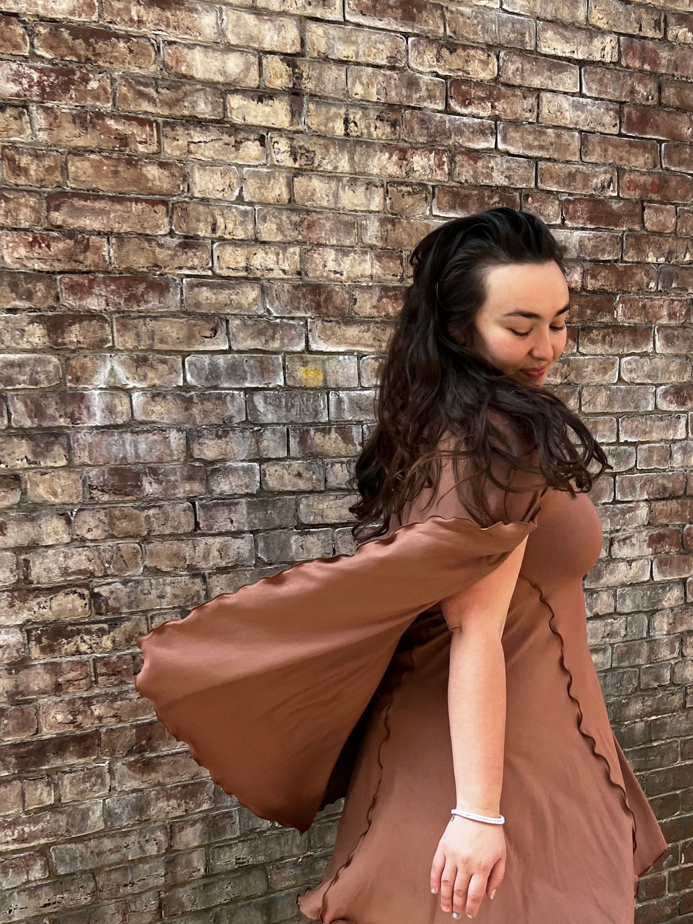 angelrox® dahlin' dress in cedar