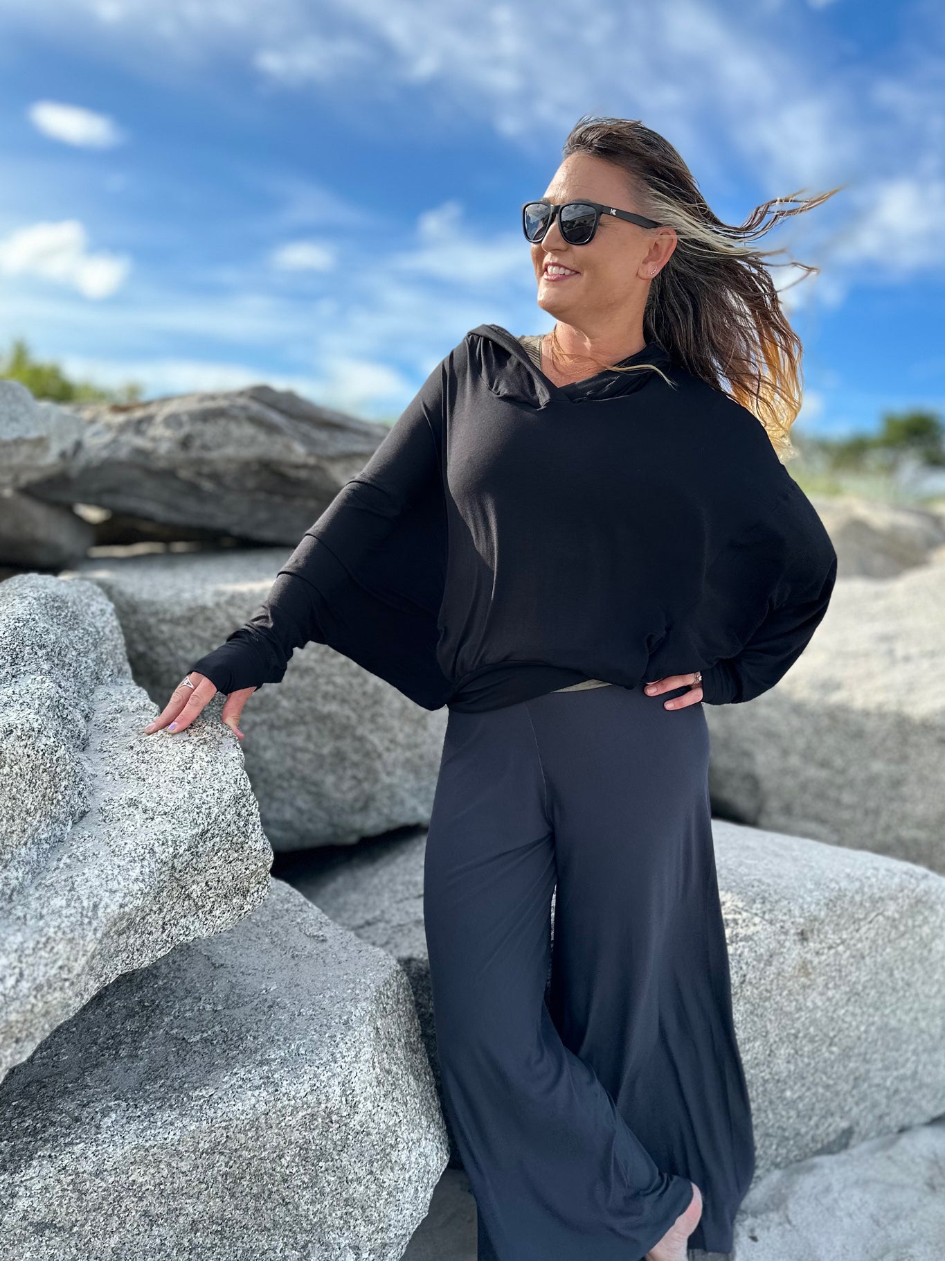 palazzo pants in tissue carbon with beachcomber in tissue black