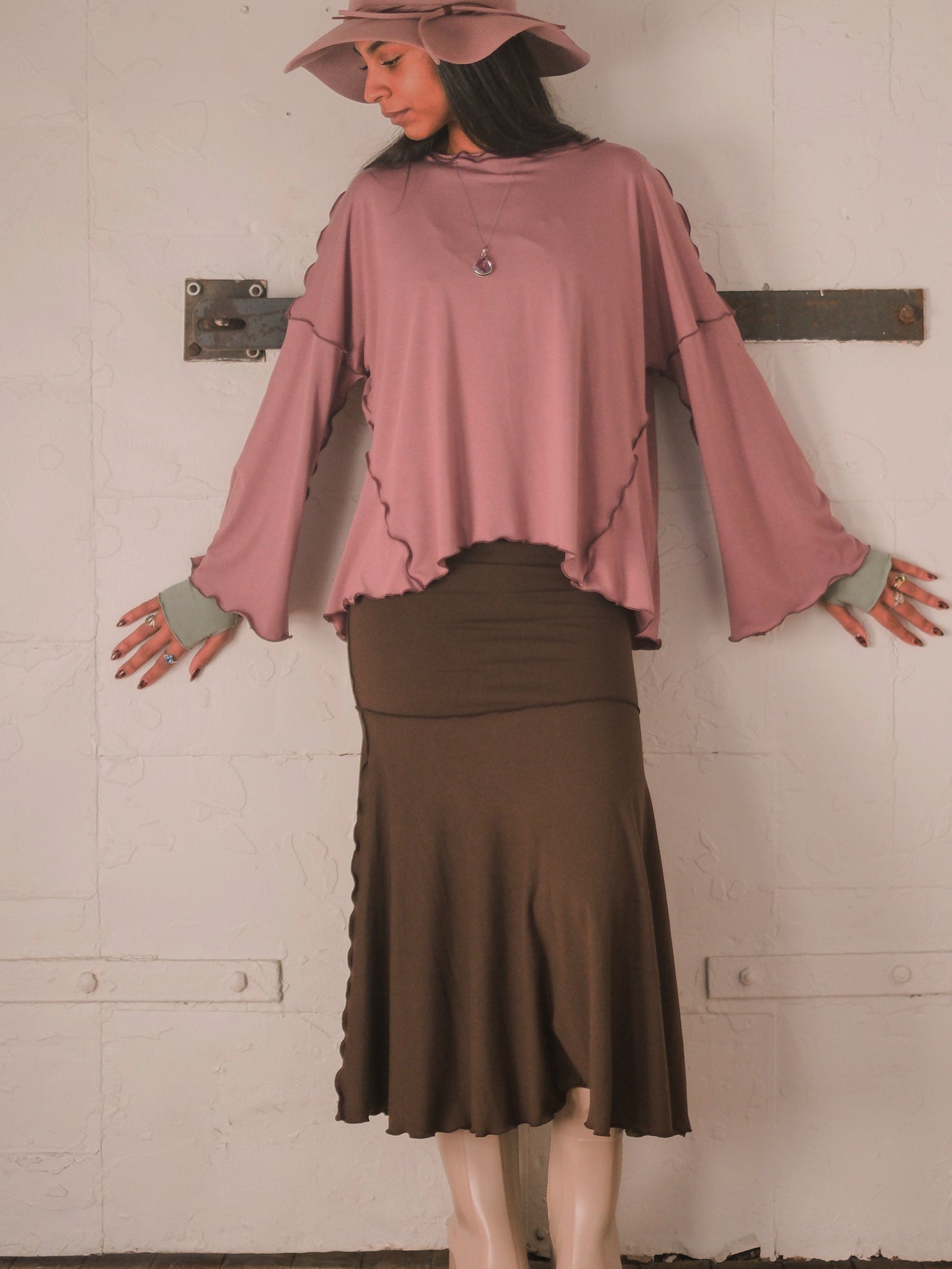 Blusa con mangas verdaderamente acampanadas