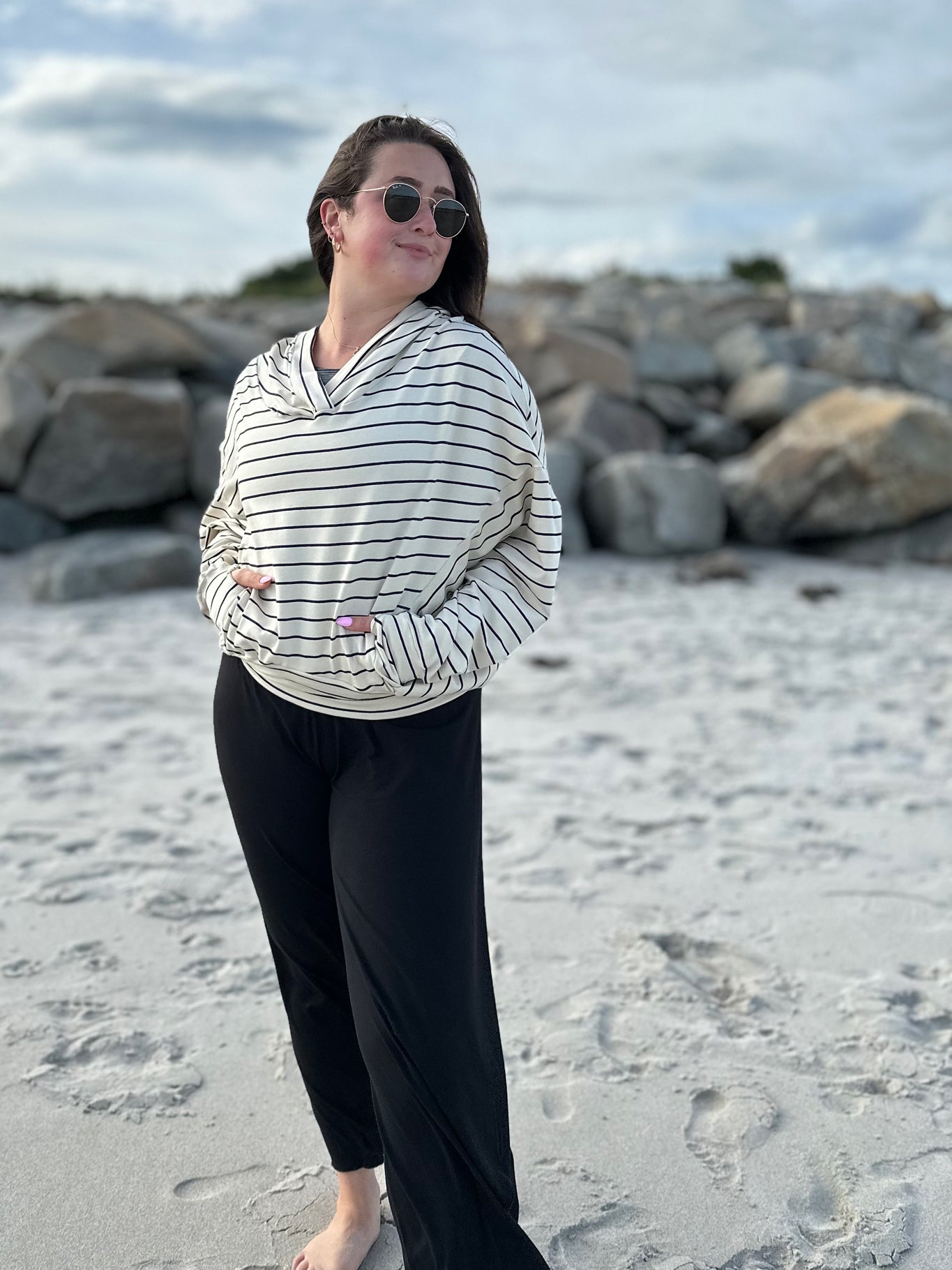 suger® beachcomber in yin with palazzo pants in tissue black