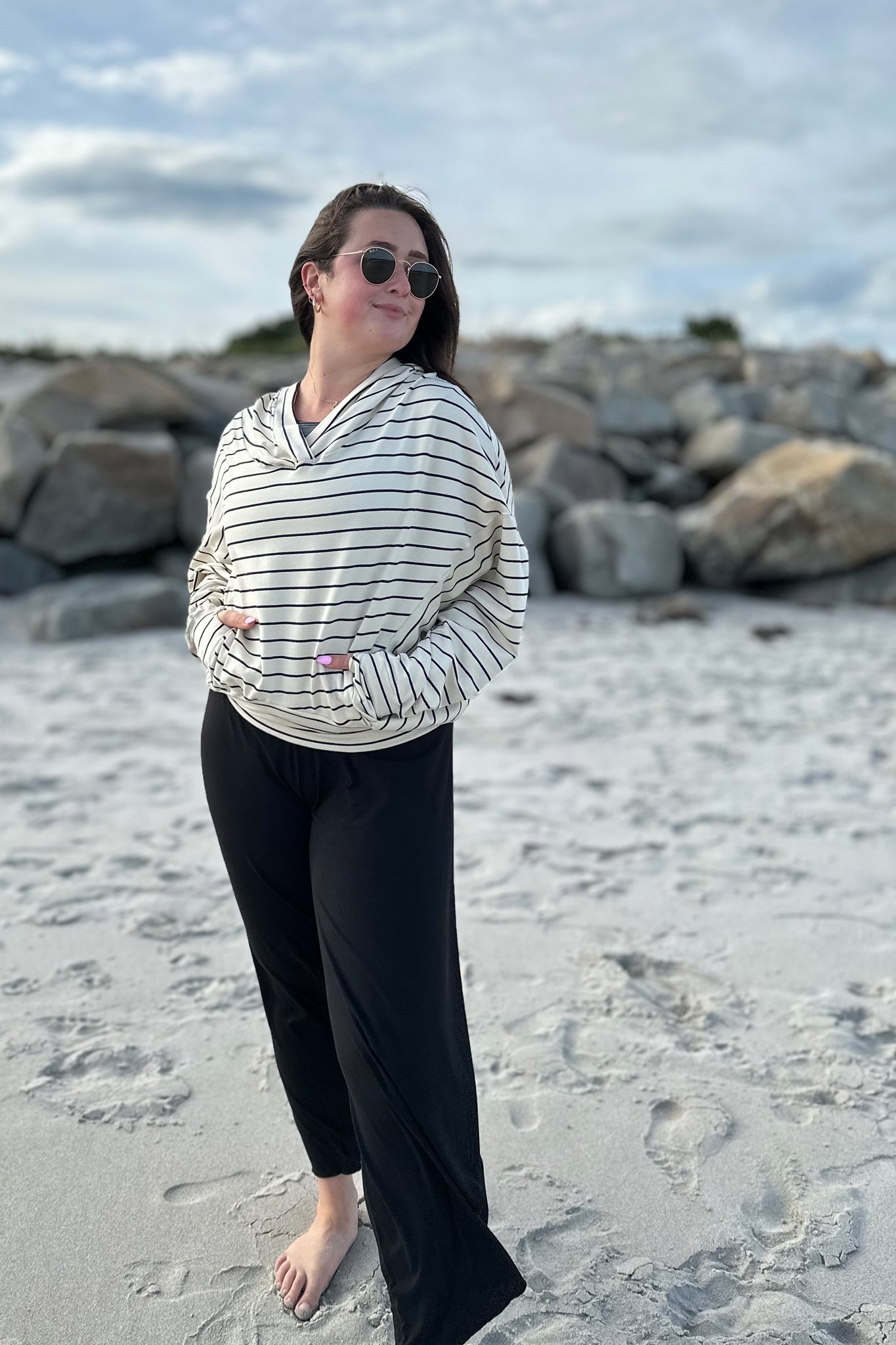 suger® beachcomber in yin with palazzo pants in tissue black