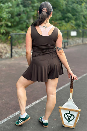 cross top in sable with birdie short in sable