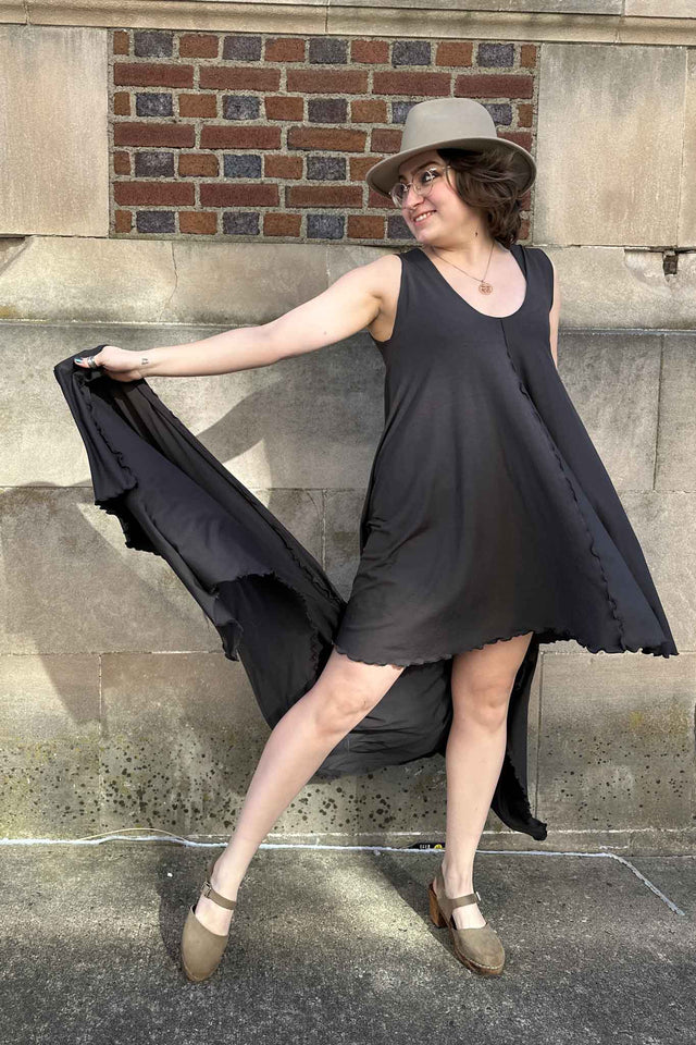 angelrox® dixie dress in tissue dusk with shawl in tissue dusk