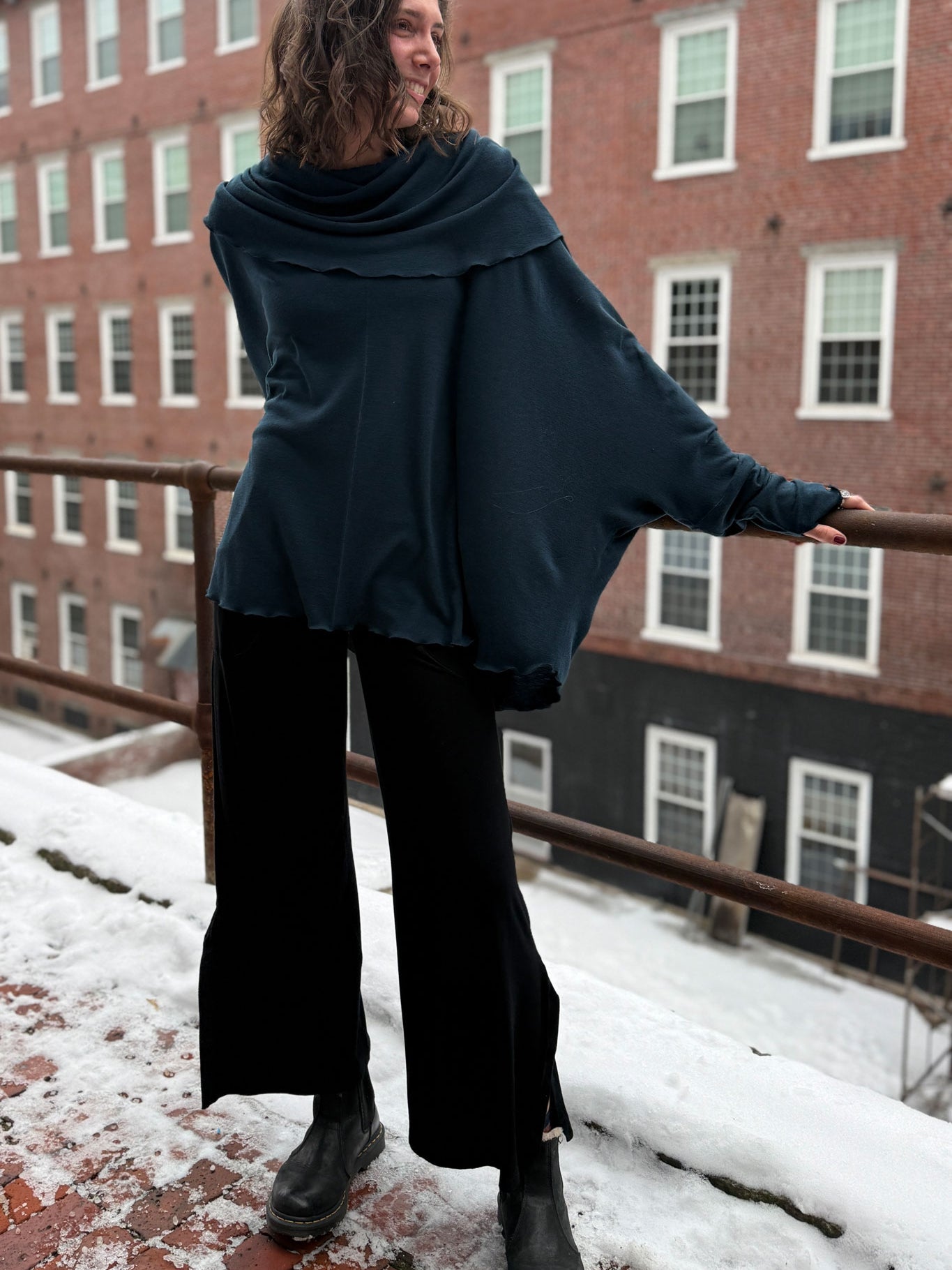 WOOL MOUNTAIN cowl neck tunic