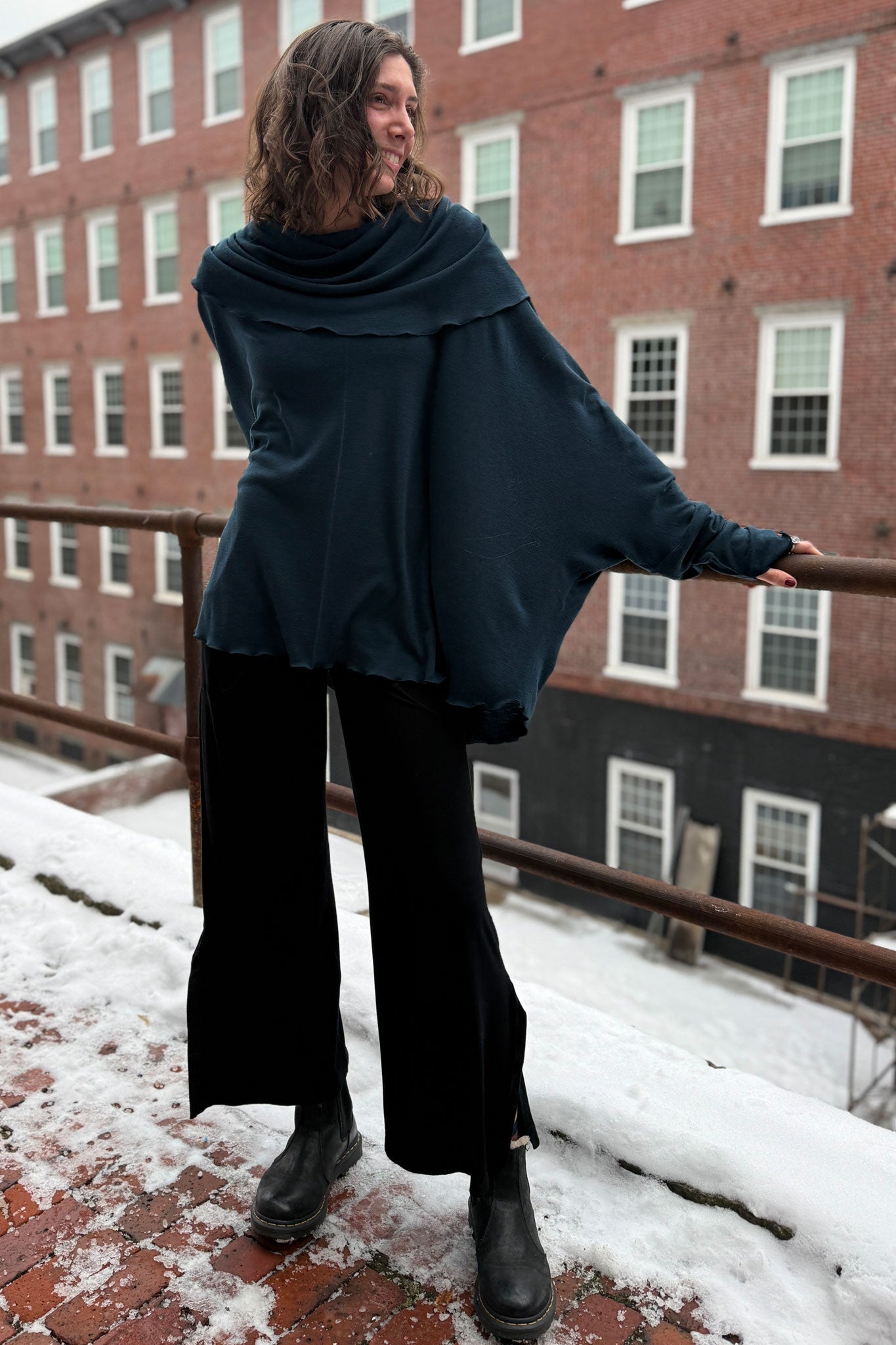 WOOL MOUNTAIN cowl neck tunic