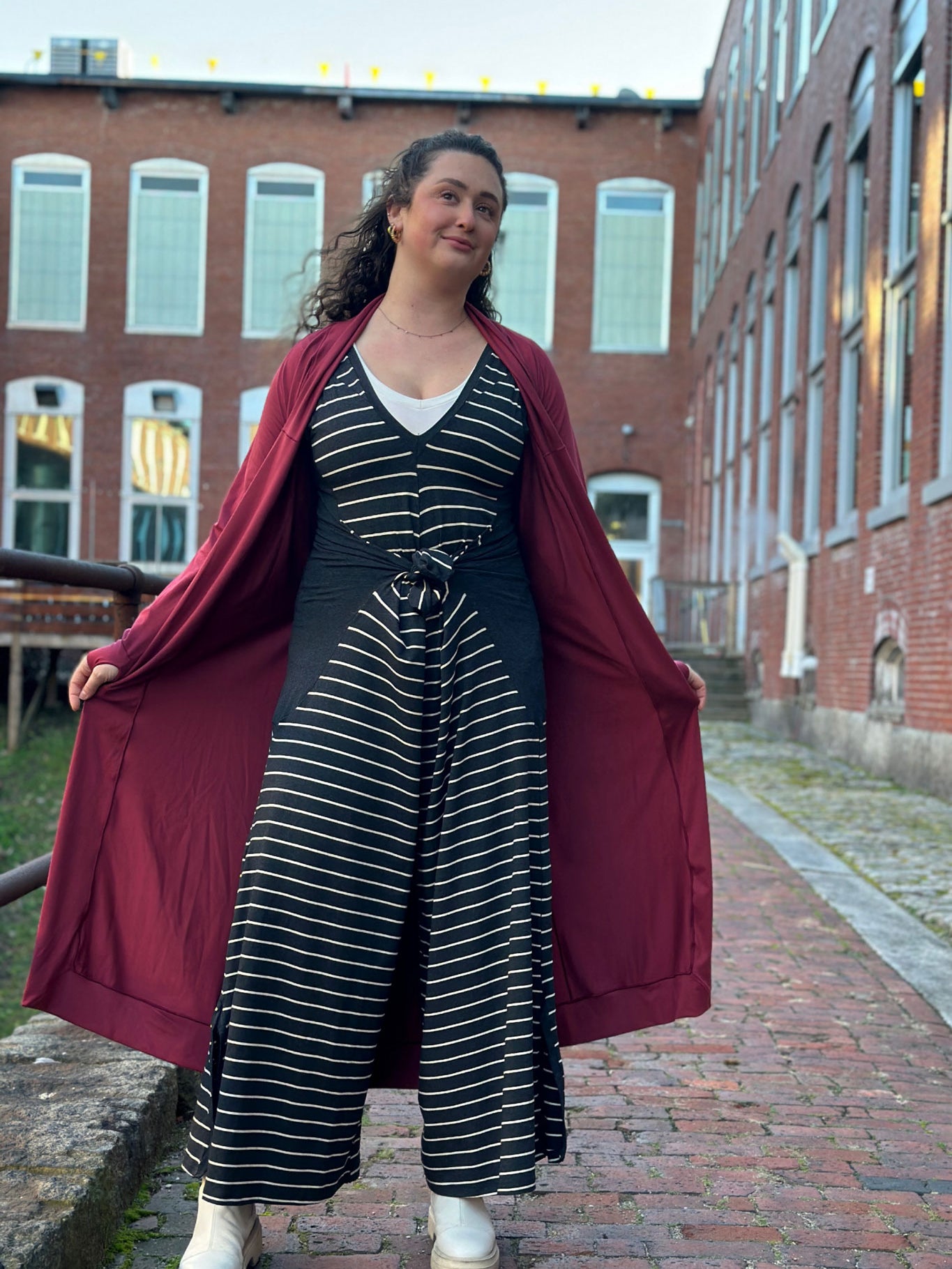 suger farmer jumpsuit in yin with ruby duster