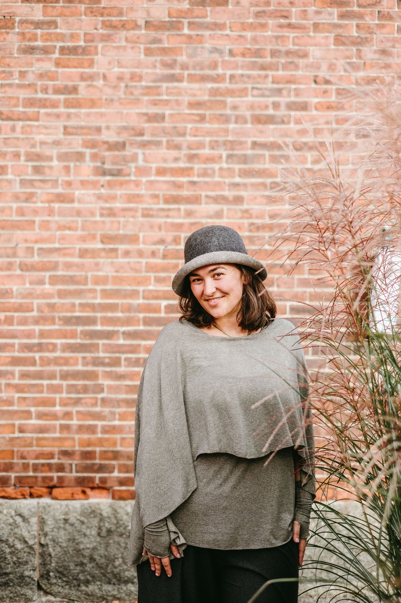 gold shimmer mantra + aria sleeves with lava heather palazzo pants